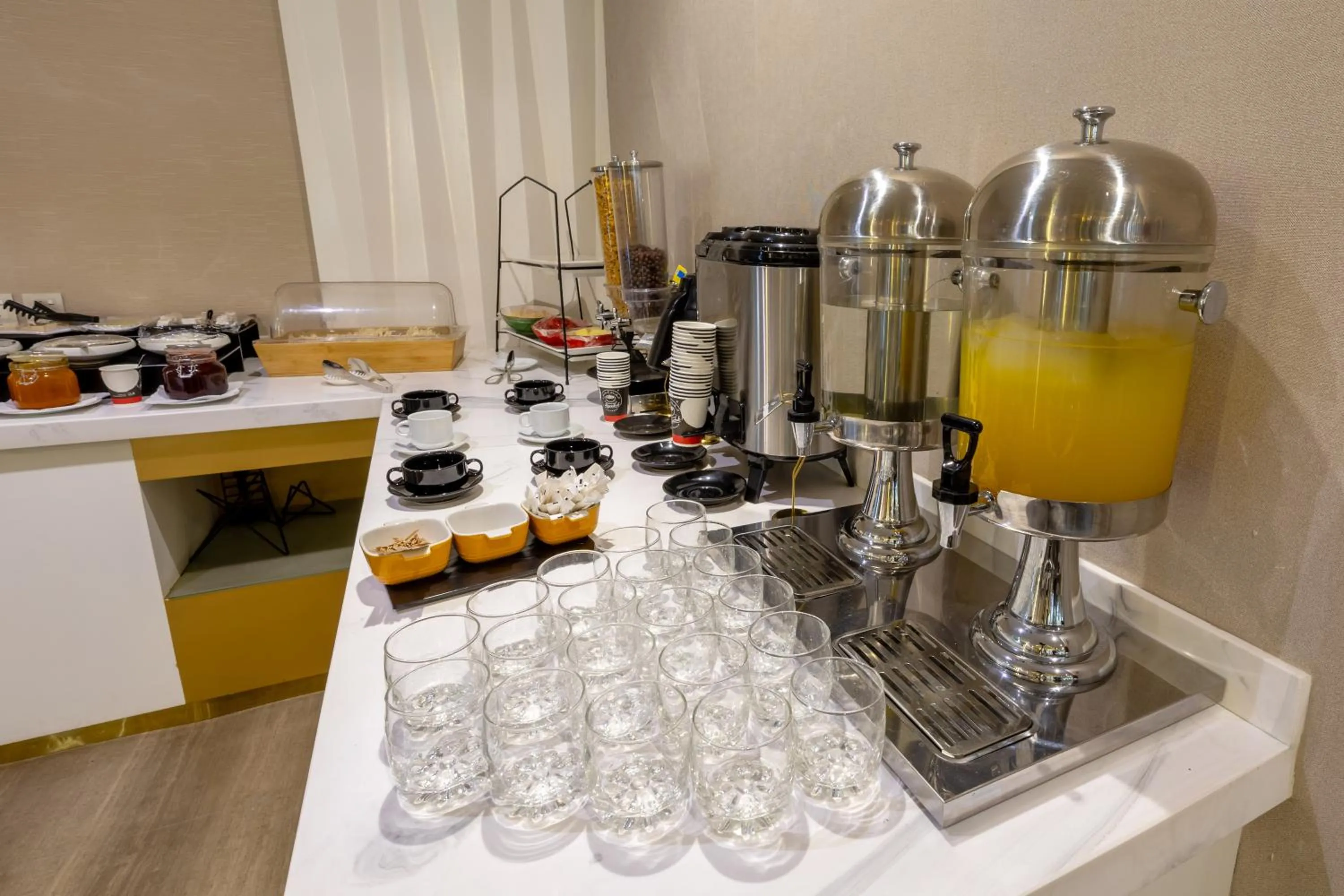 Al Muahidb Residence Al Takhasossi 4