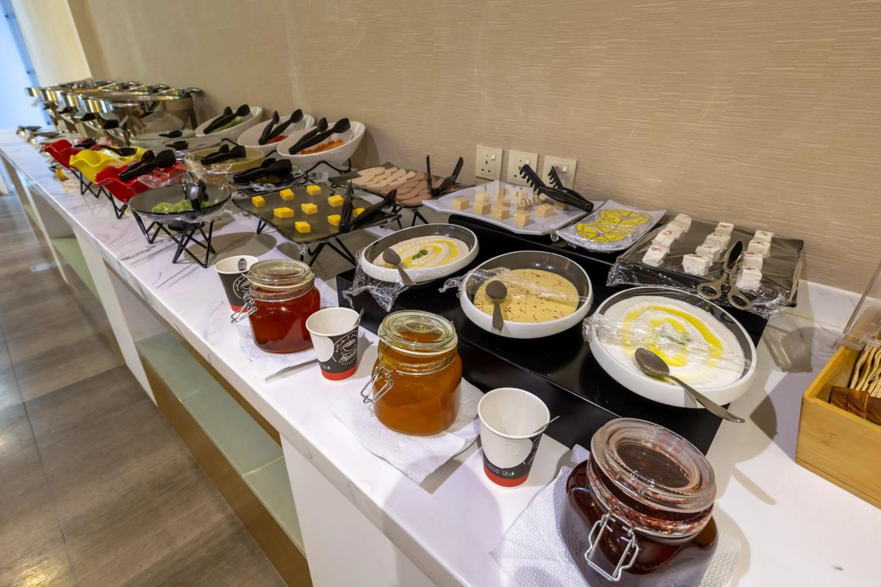 Al Muahidb Residence Al Takhasossi 4