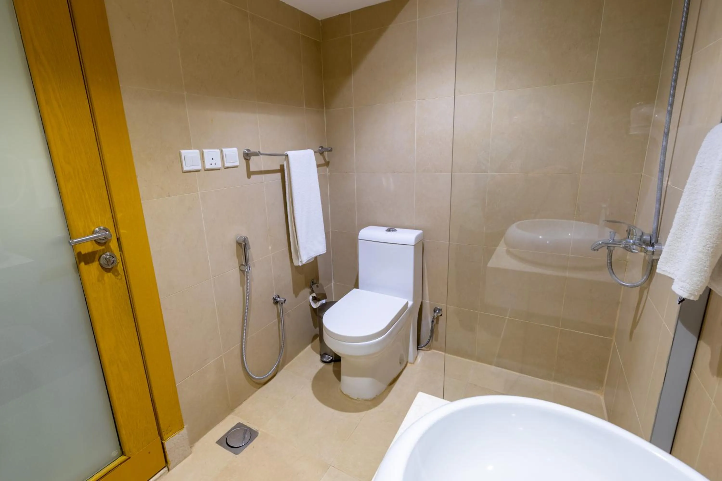 Al Muahidb Residence Al Takhasossi 4