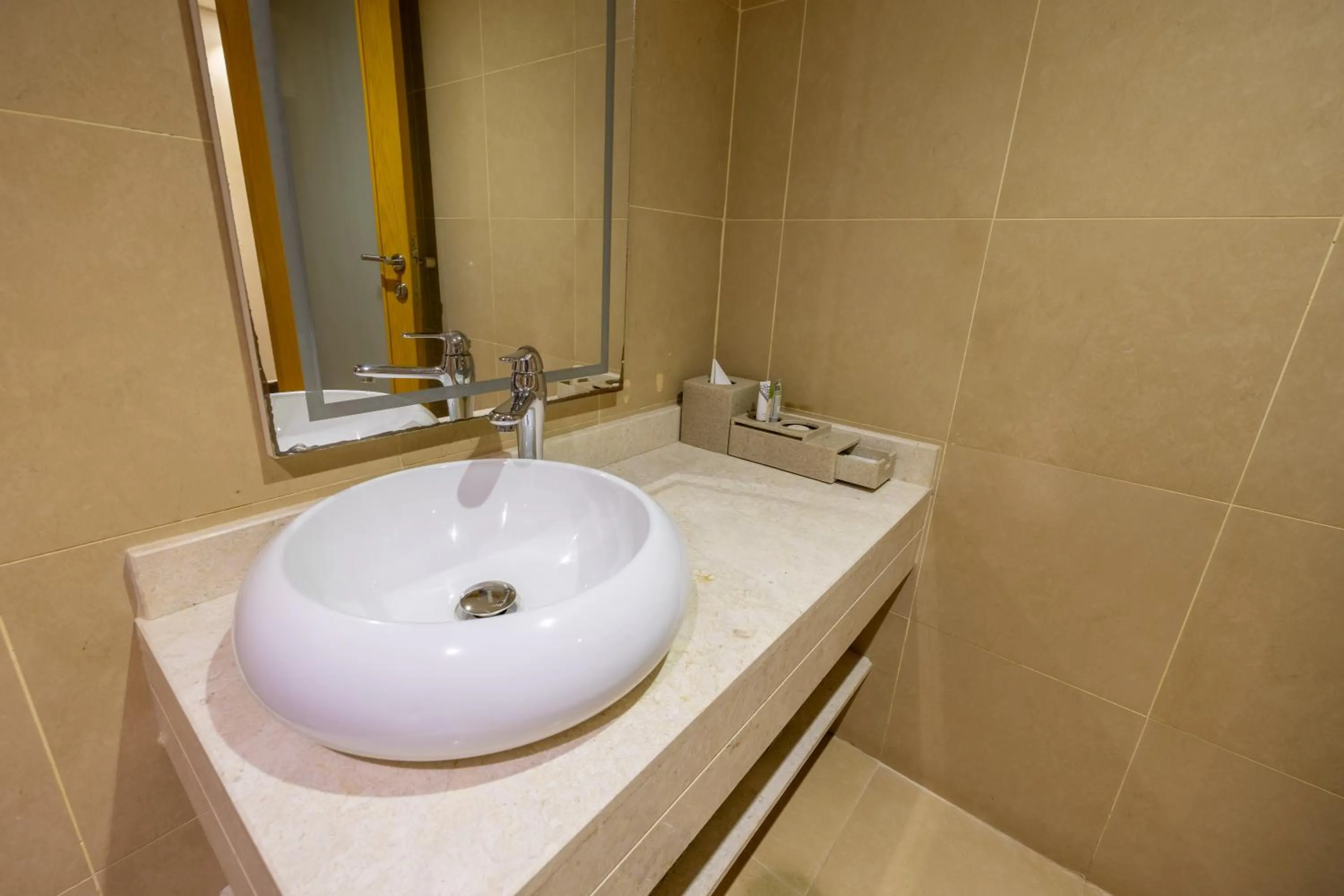 Al Muahidb Residence Al Takhasossi 4