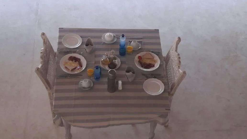 Food and drinks in Alawi Home