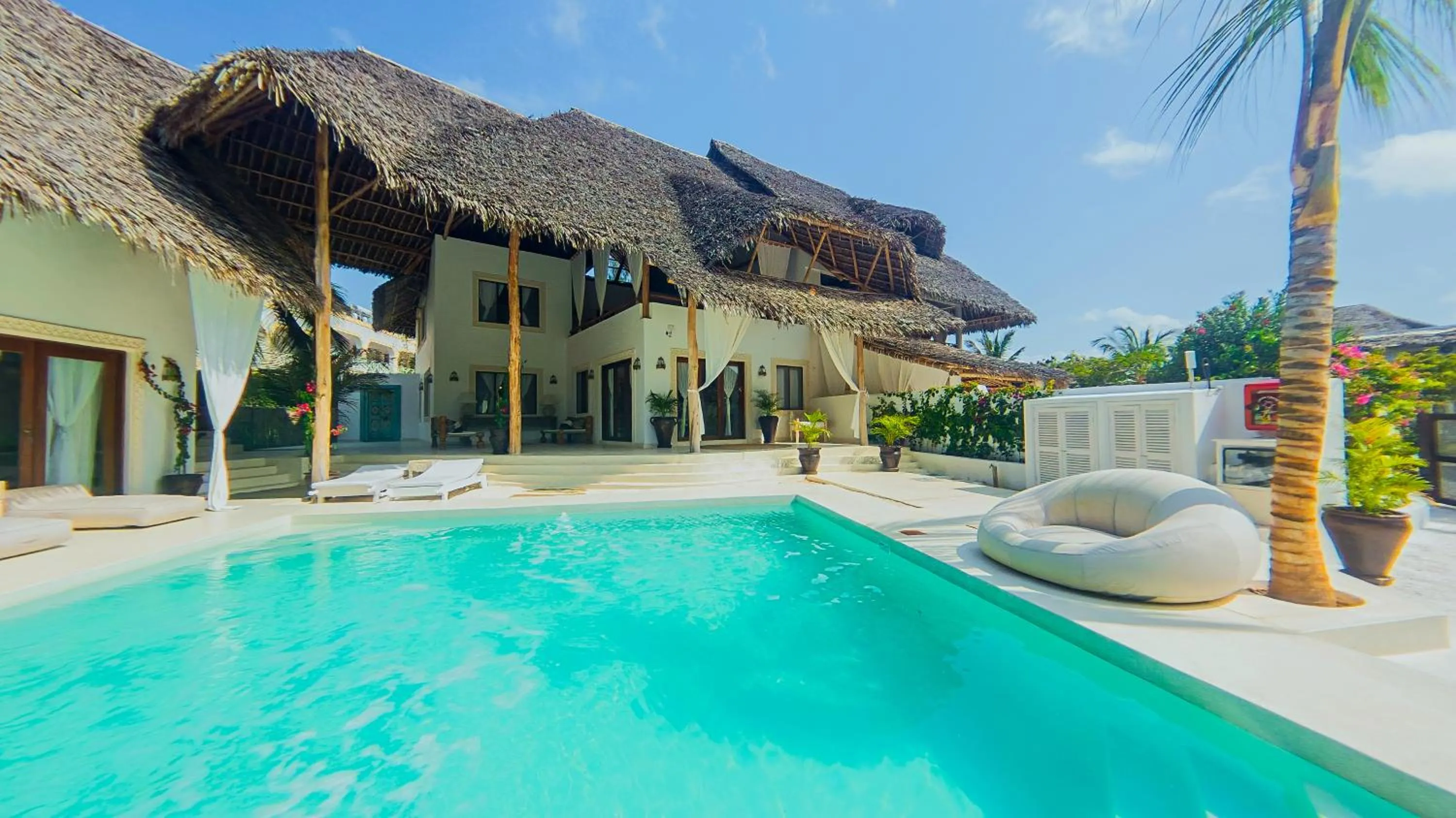 Pool view in Alawi Home