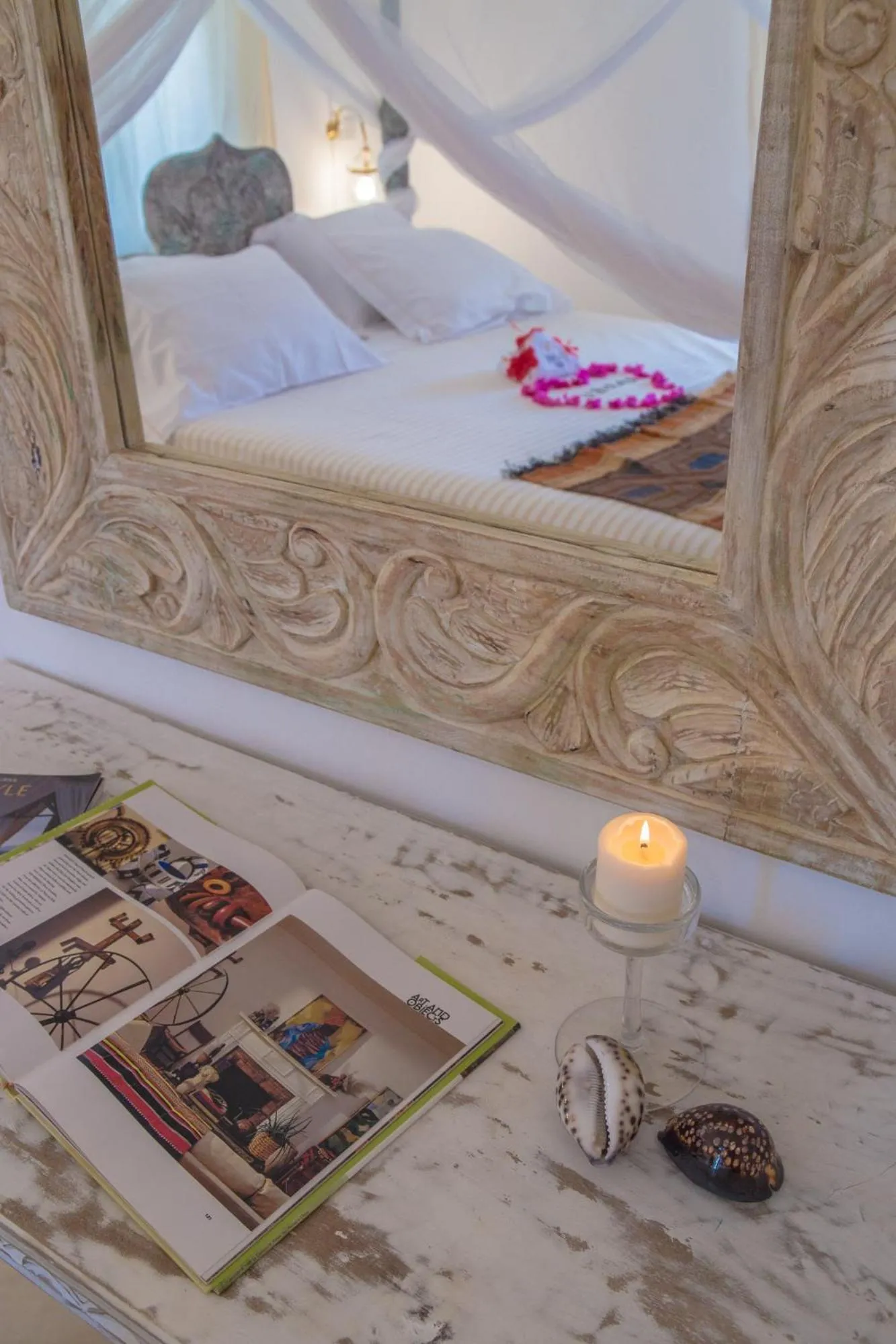 Decorative detail, Bed in Alawi Home