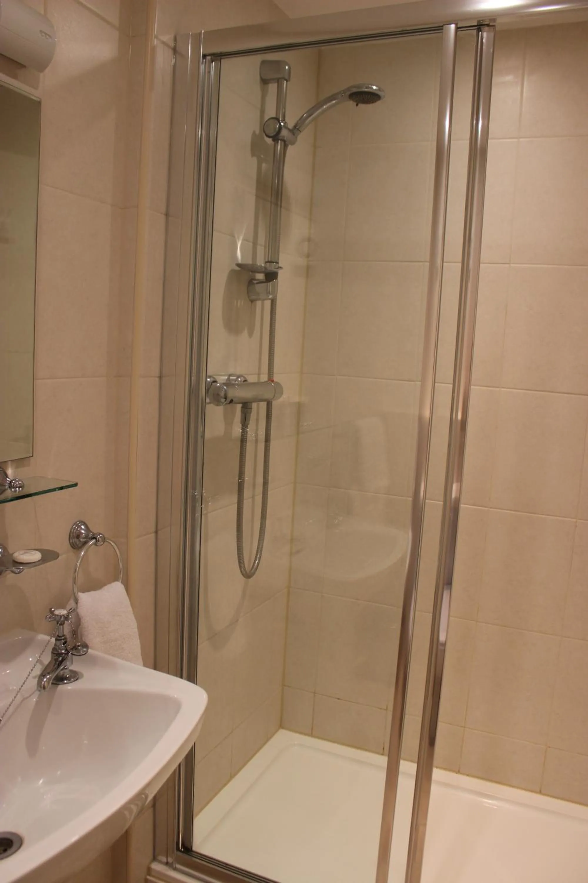 Bathroom in The White Horse Inn