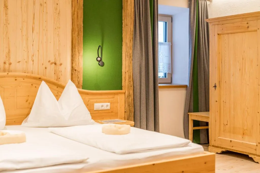 Bed in Das kleine Bio Hotel Tiefenbach