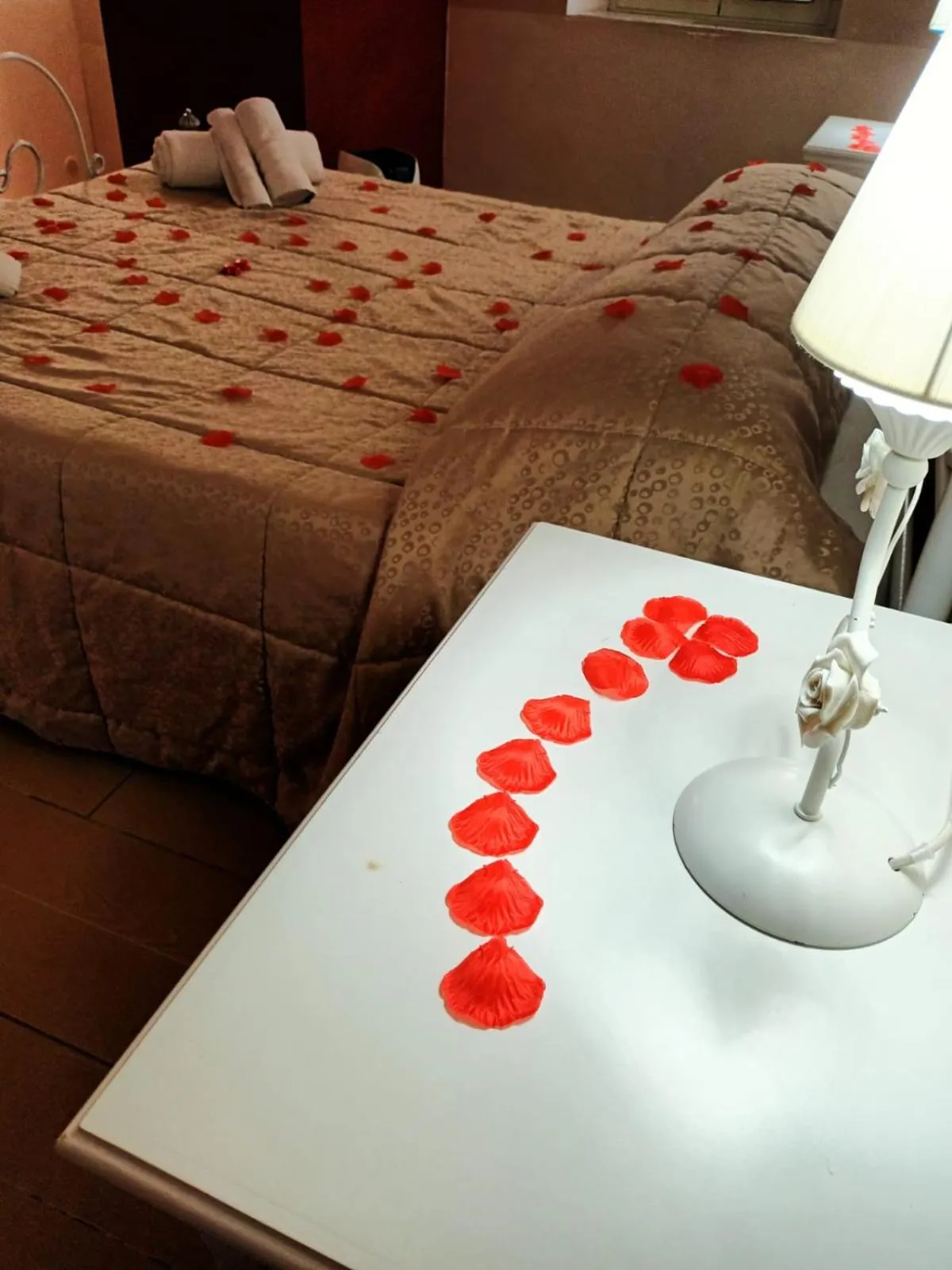 Bedroom, Bed in L'Antica Caiatia