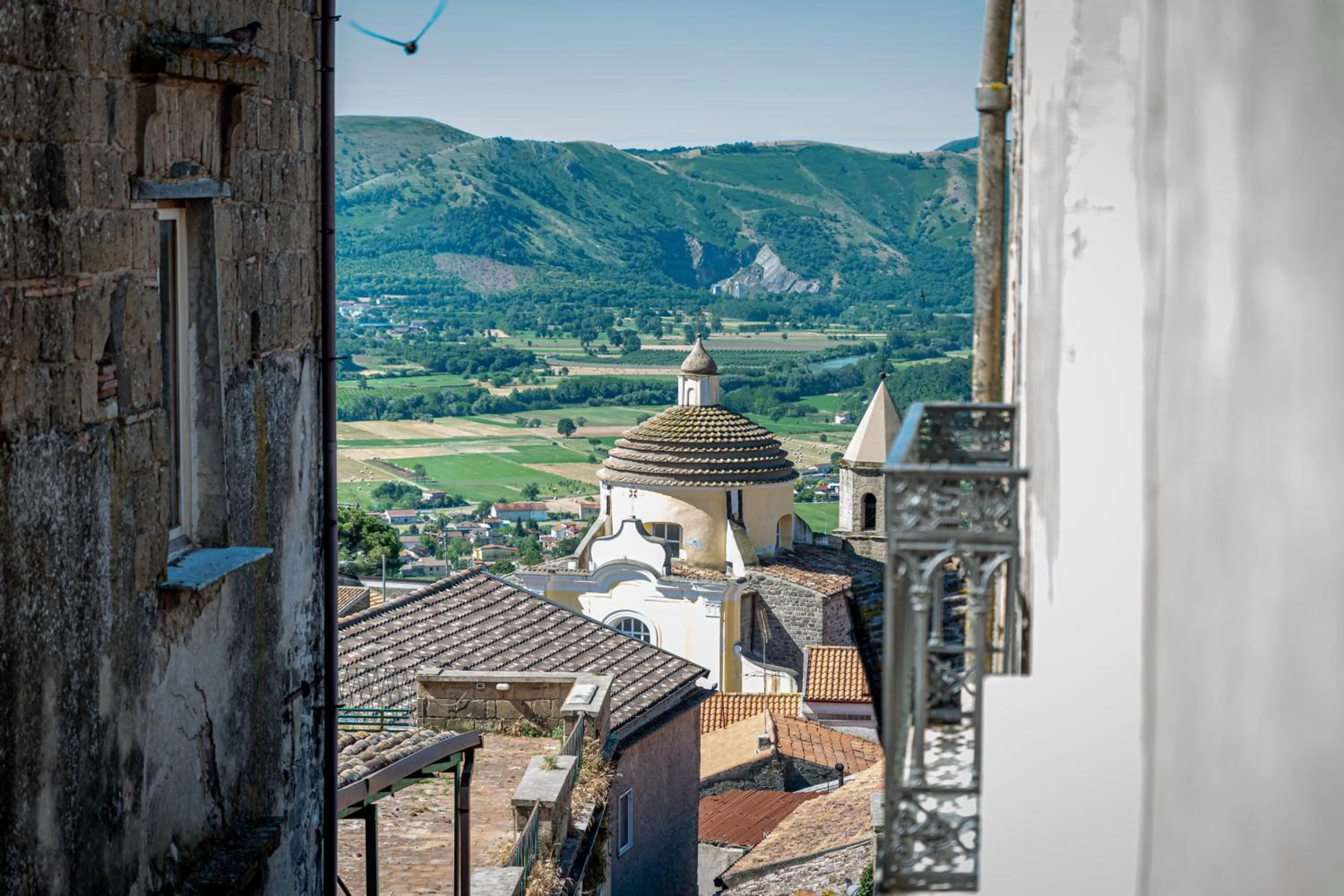 Mountain view in L'Antica Caiatia