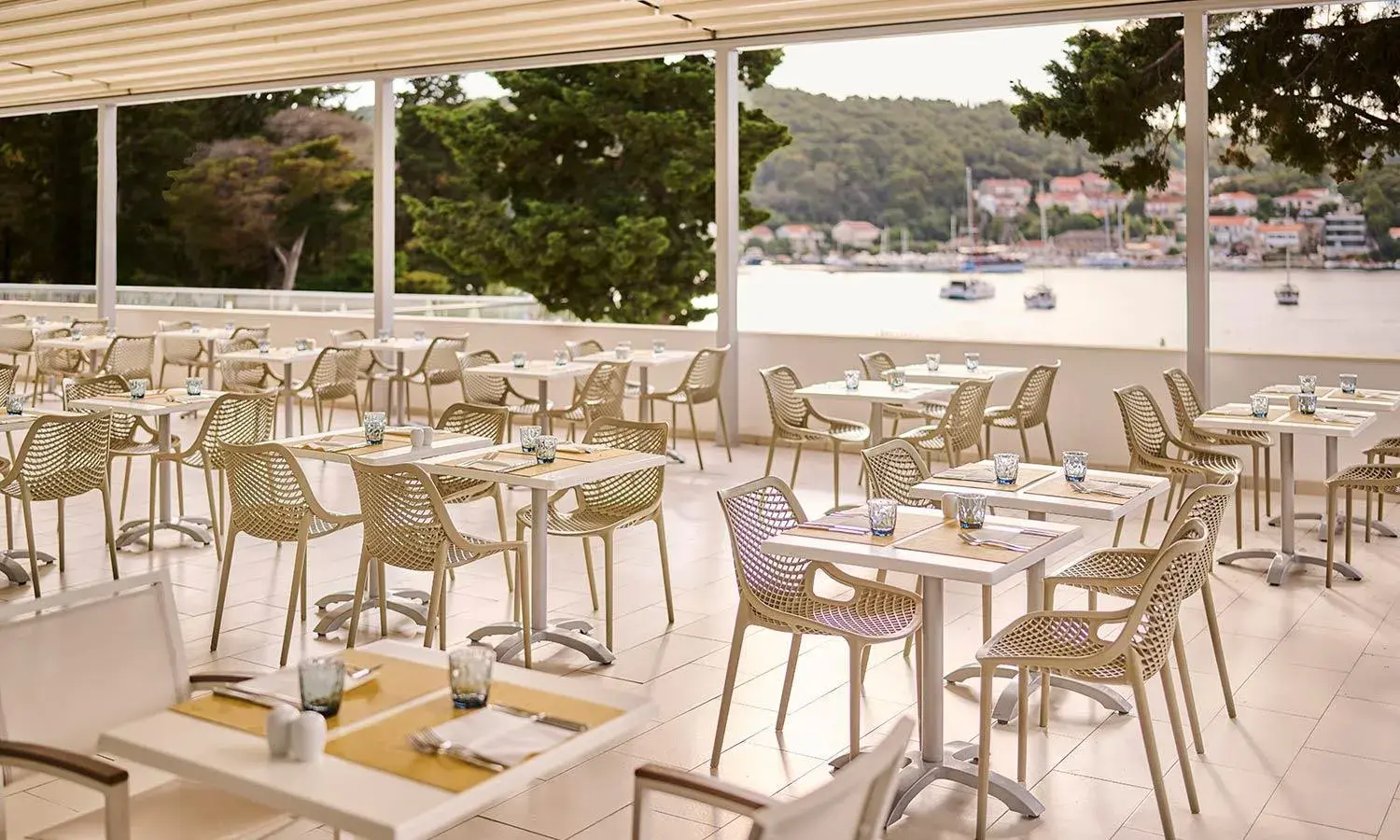 Restaurant/places to eat in Aminess Vival Port9 Resort Restaurant/places to eat in Aminess Vival Port9 Resort