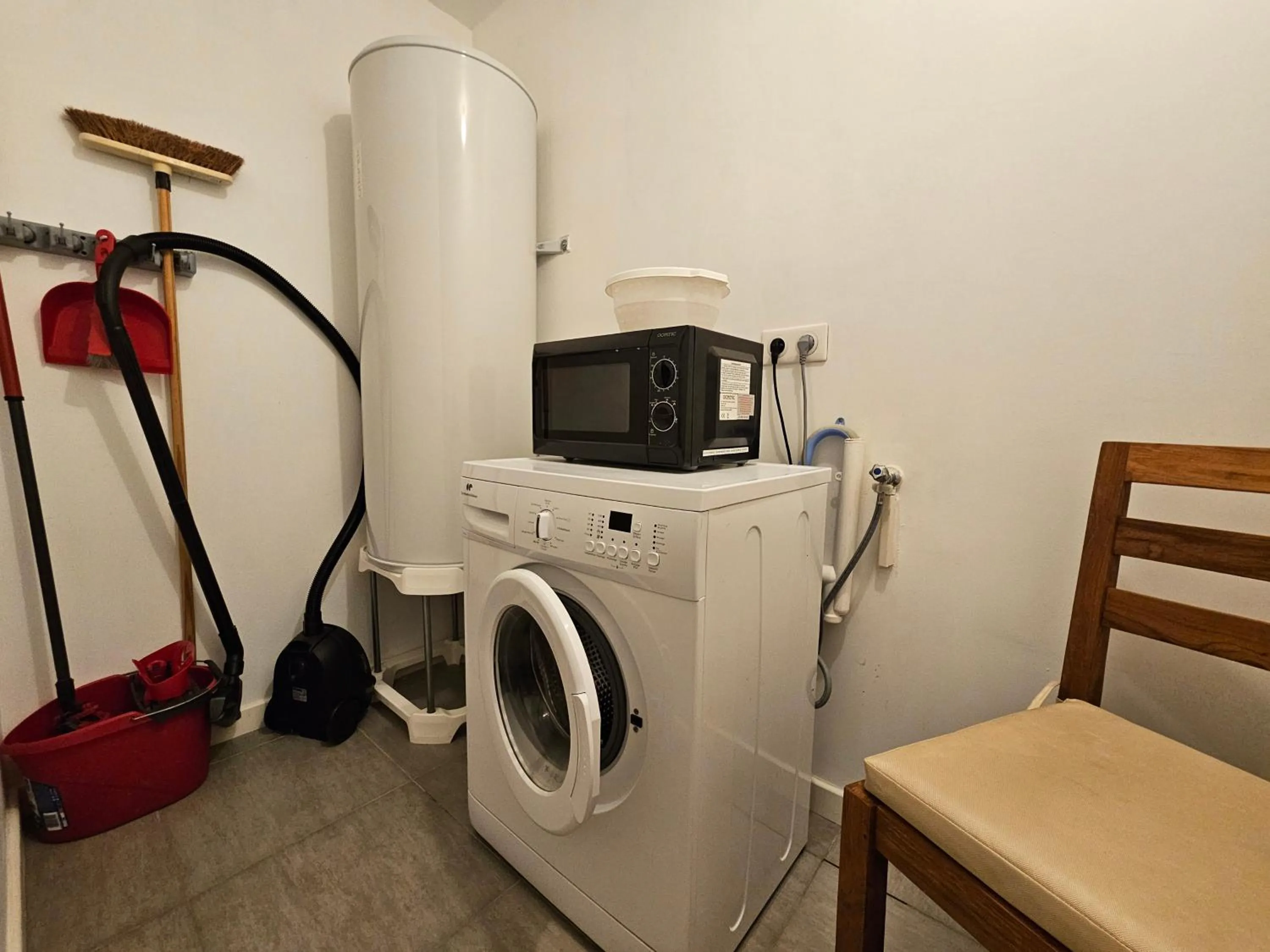 washing machine in Résidence Pasino