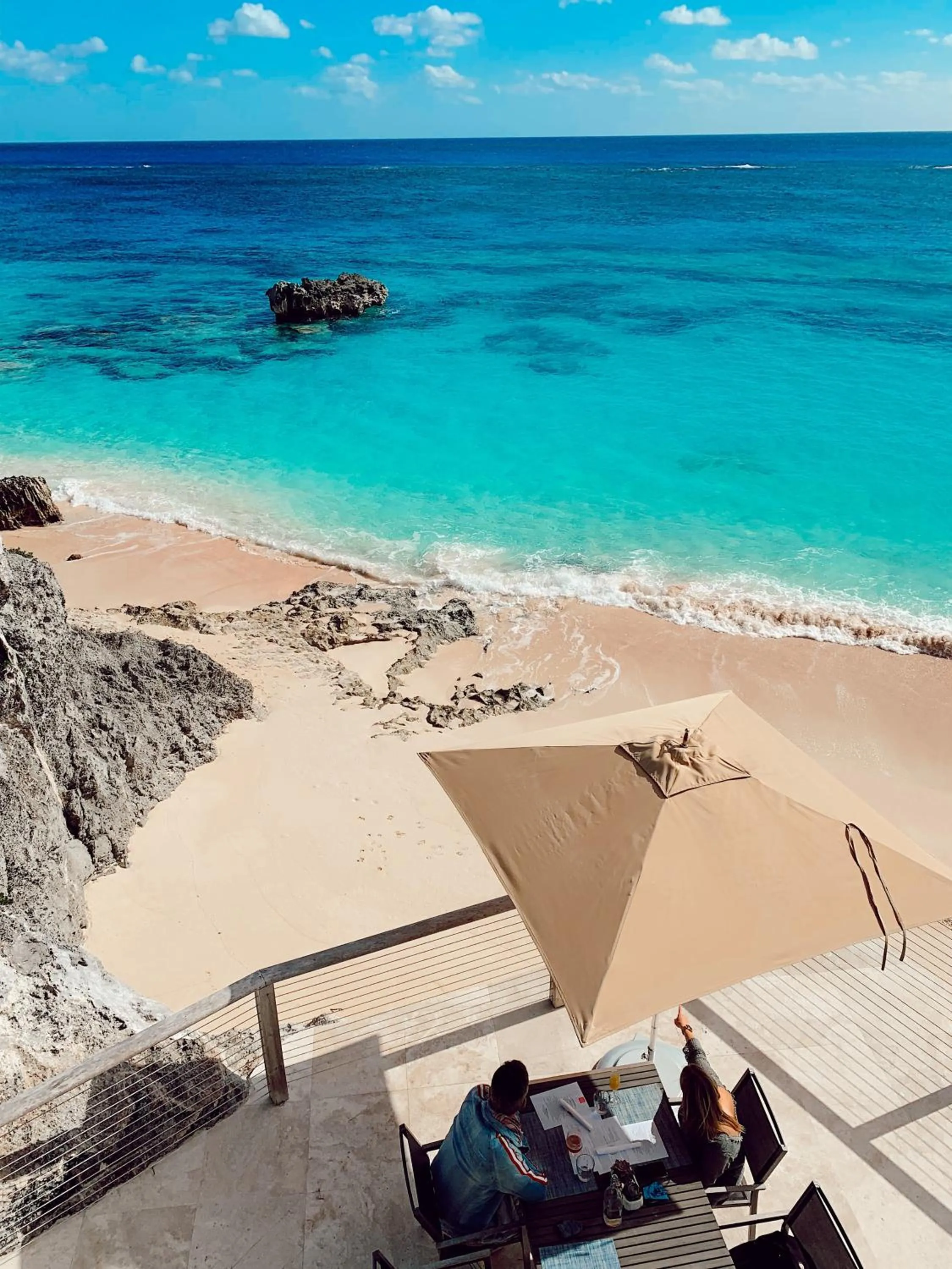 Restaurant/places to eat in The Loren at Pink Beach