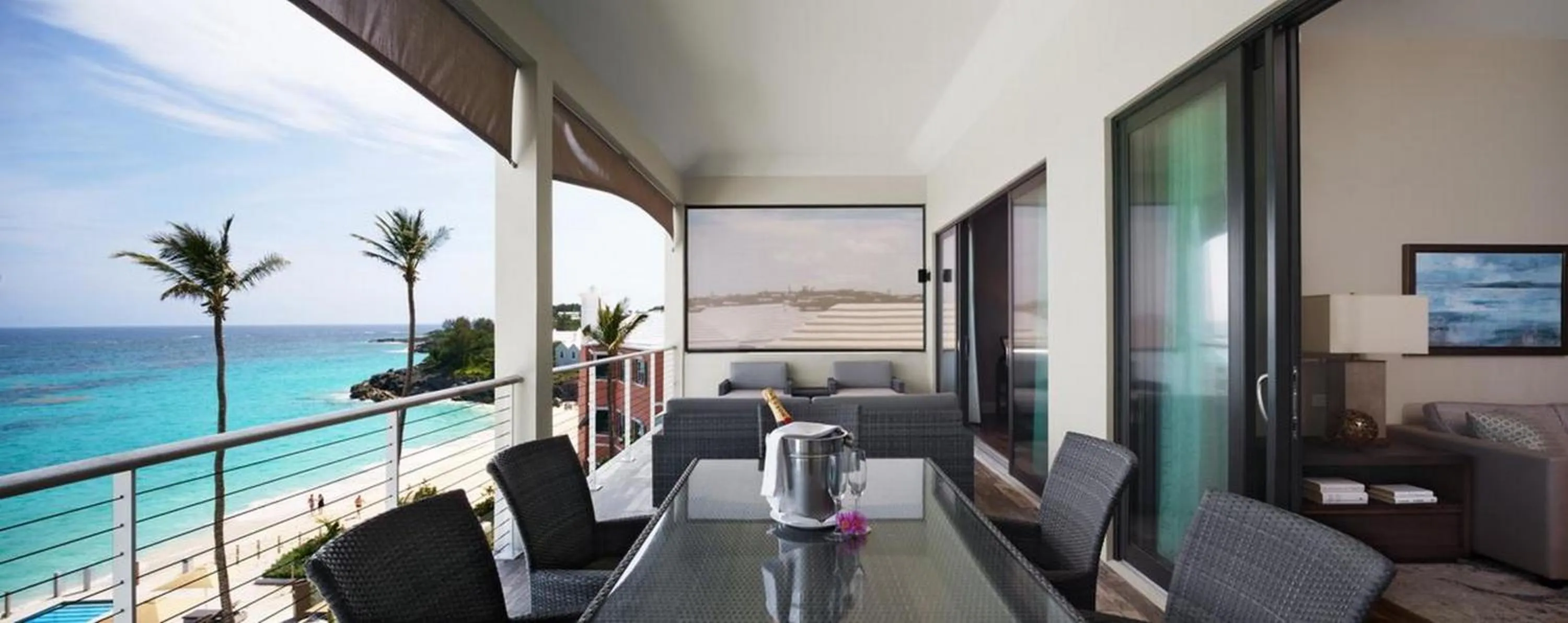 Sea view in The Loren at Pink Beach