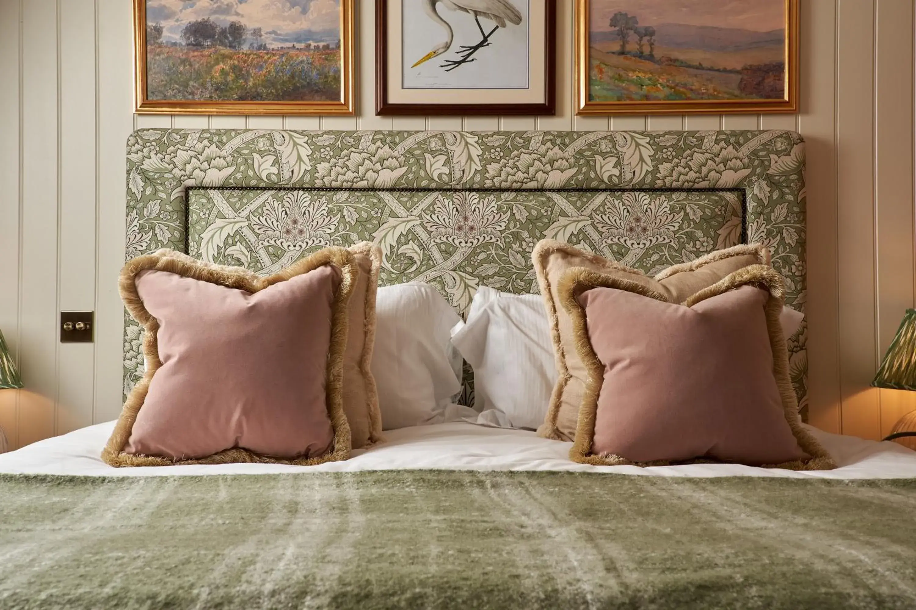 Classic Double Room in The Welldiggers Arms Classic Double Room in The Welldiggers Arms