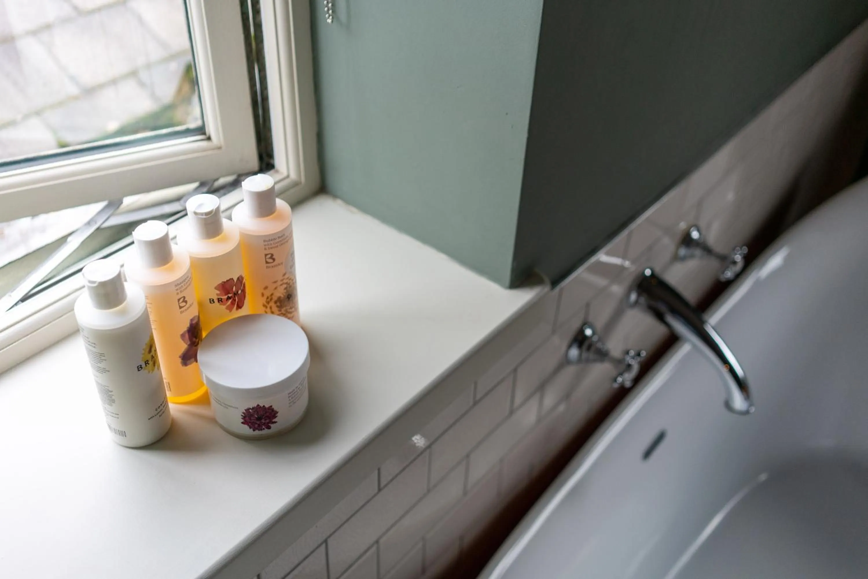 Bathroom in The Welldiggers Arms