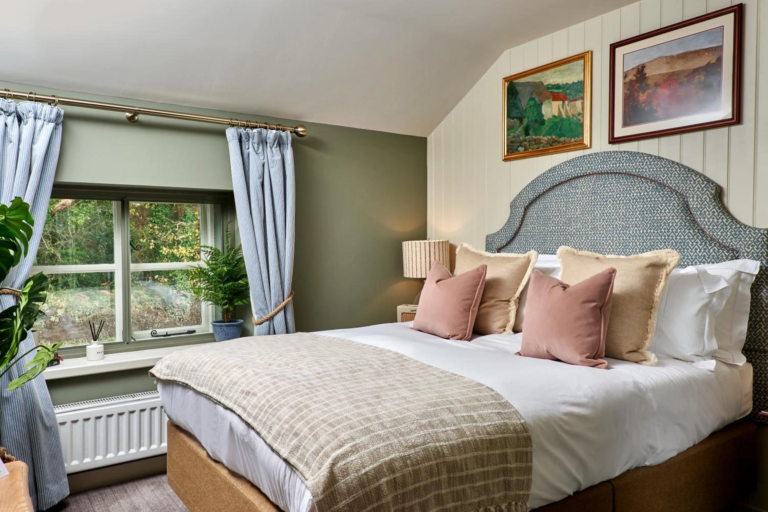 Bed in The Welldiggers Arms