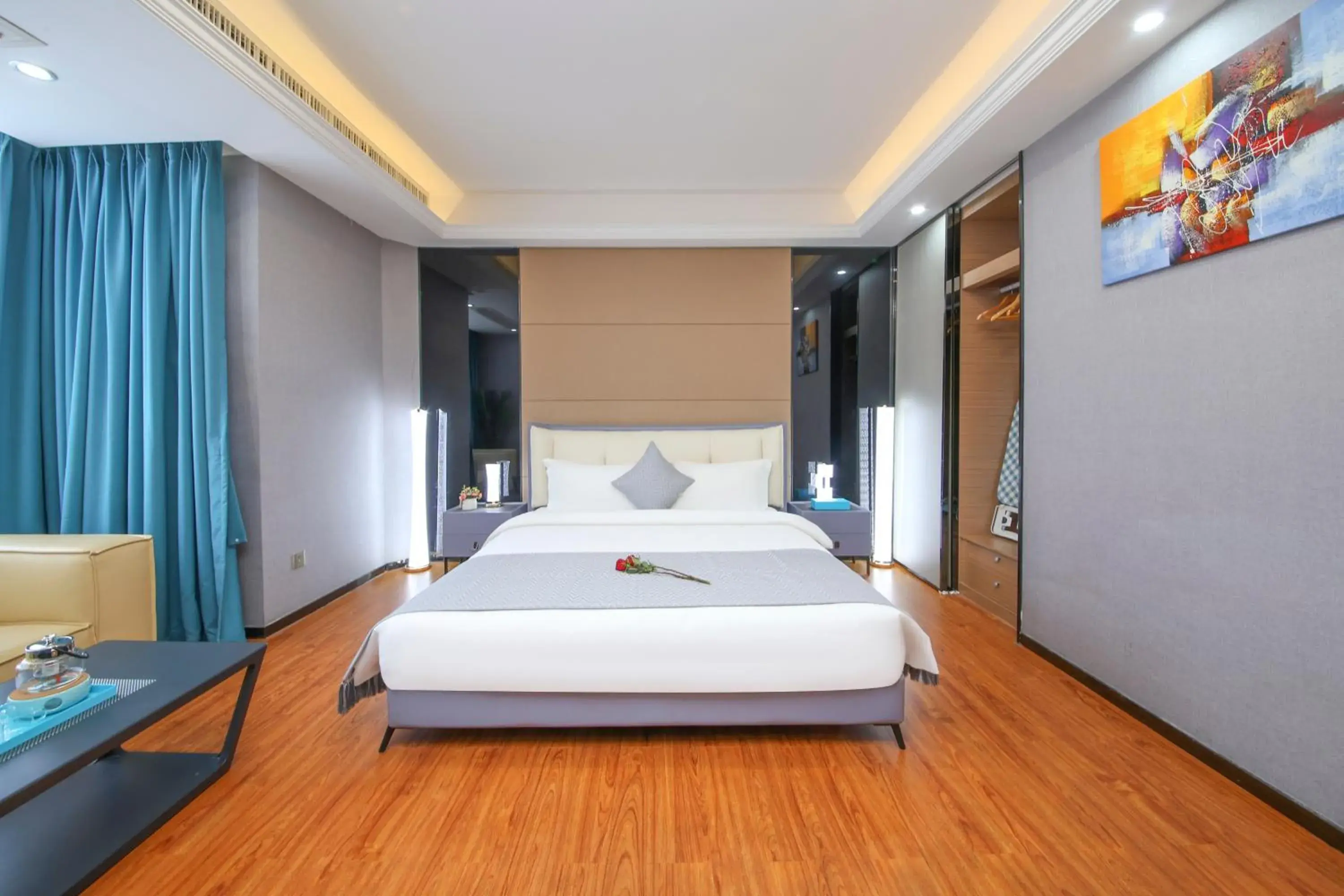 Photo of the whole room, Bed in Pengman Beijing Road A-mall Apartment Photo of the whole room, Bed in Pengman Beijing Road A-mall Apartment