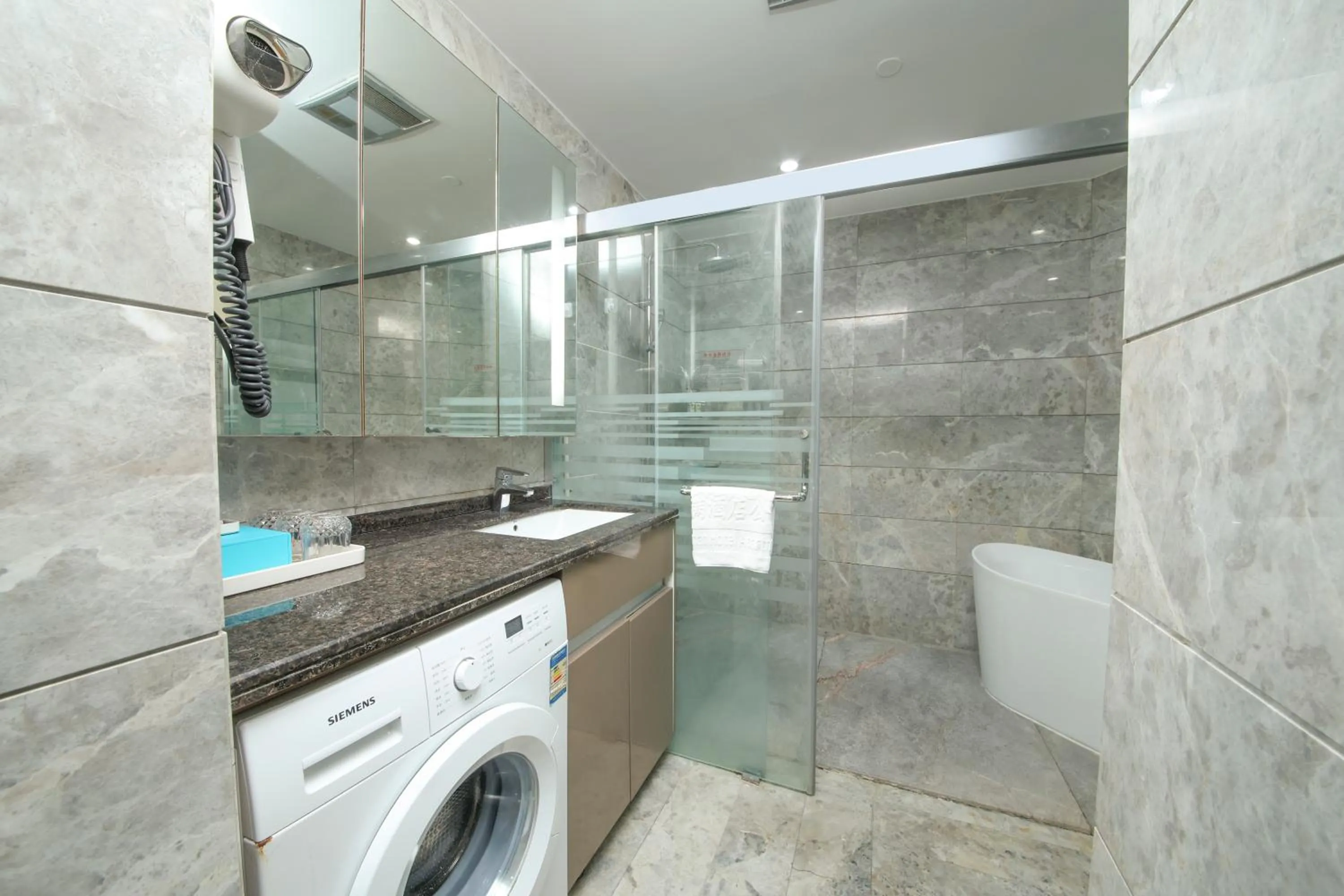 Photo of the whole room in Pengman Beijing Road A-mall Apartment