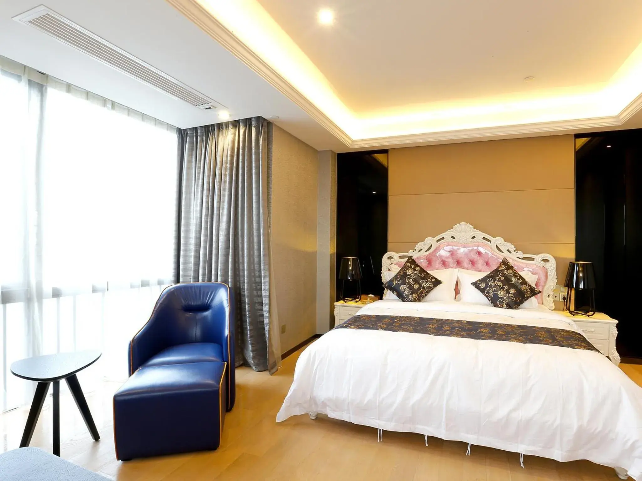 Bedroom, Bed in Pengman Beijing Road A-mall Apartment Bedroom, Bed in Pengman Beijing Road A-mall Apartment