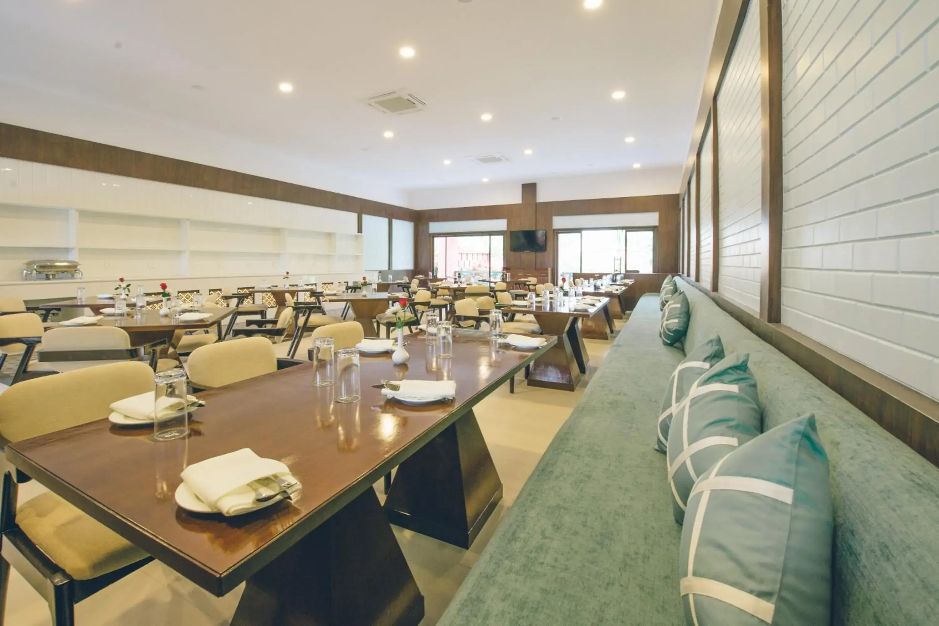 Restaurant/places to eat in The Greenfields Resort and Convention Restaurant/places to eat in The Greenfields Resort and Convention