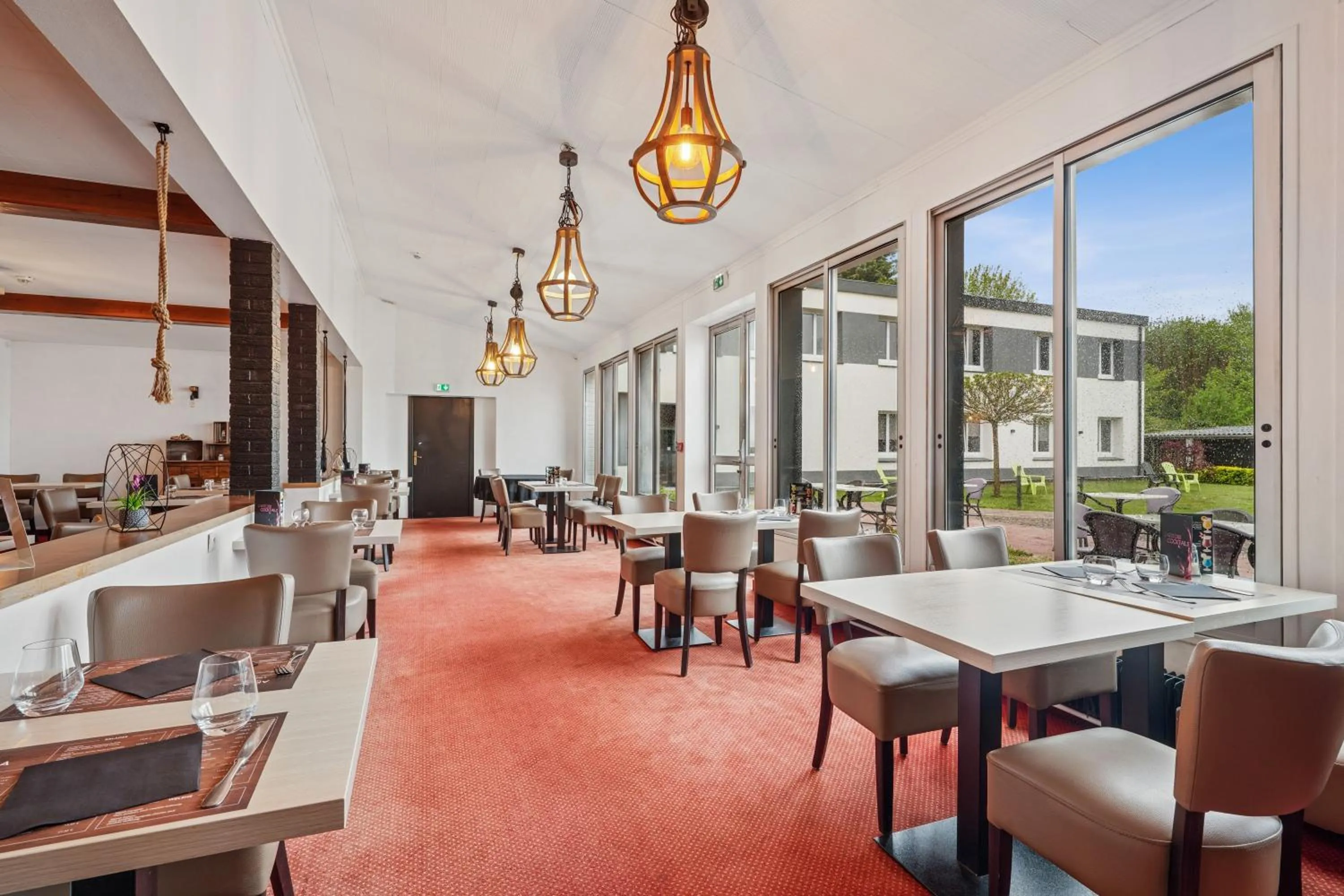 Restaurant/places to eat in Hôtel Restaurant AKENA Camiers-Le Touquet - 2 étoiles