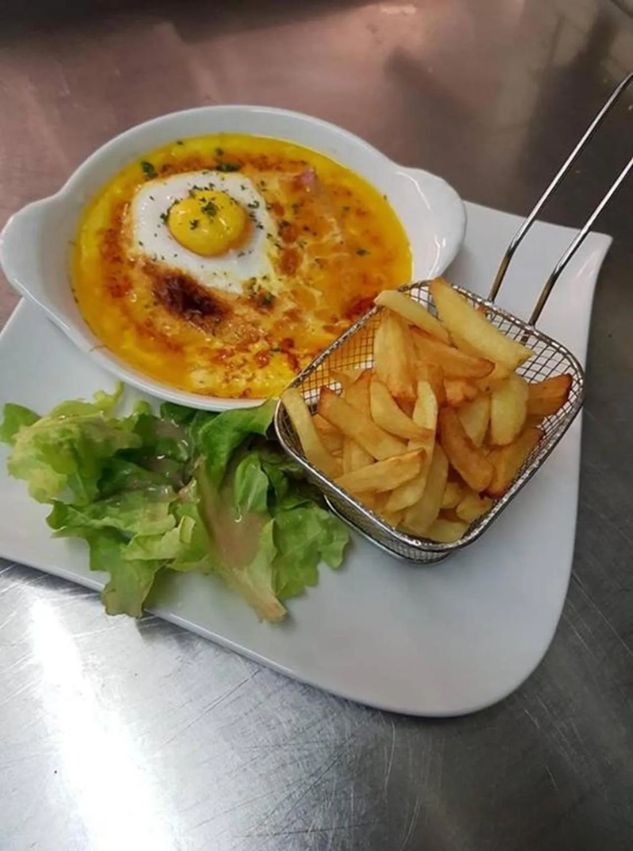 Dinner in Hôtel Restaurant AKENA Camiers-Le Touquet - 2 étoiles