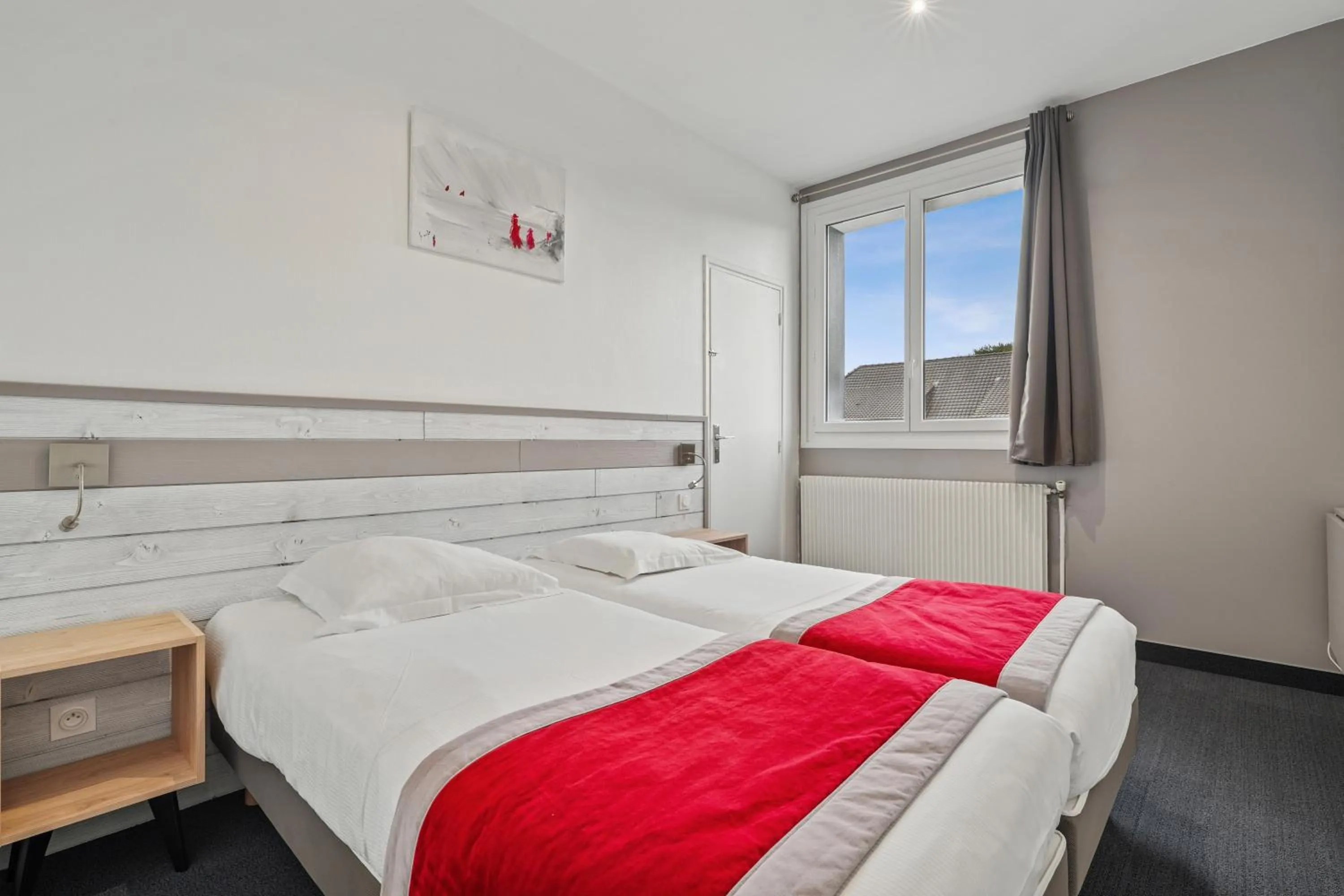 Bed in Hôtel Restaurant AKENA Camiers-Le Touquet - 2 étoiles