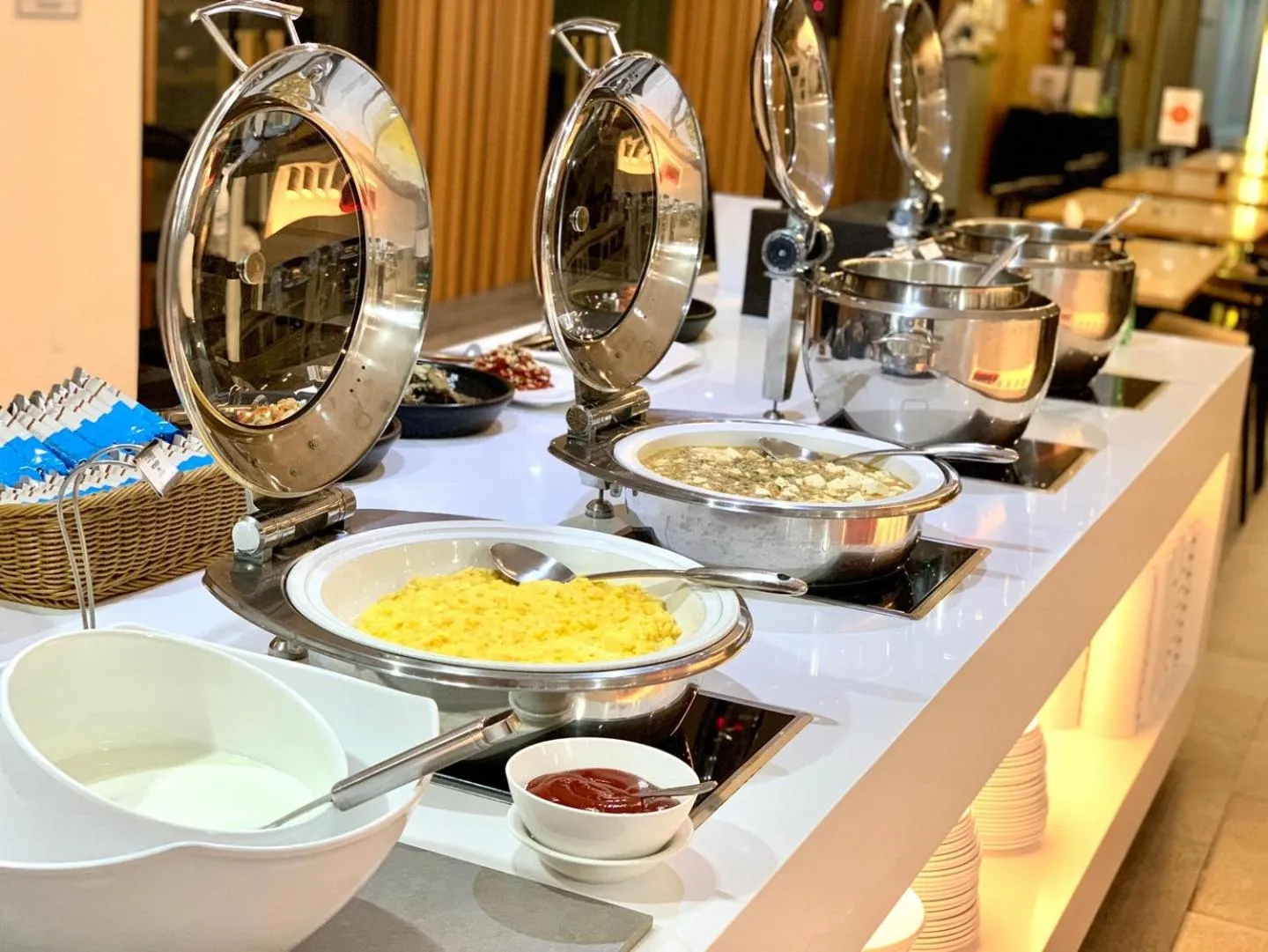 Breakfast in Co-op City Hotel Seongsan