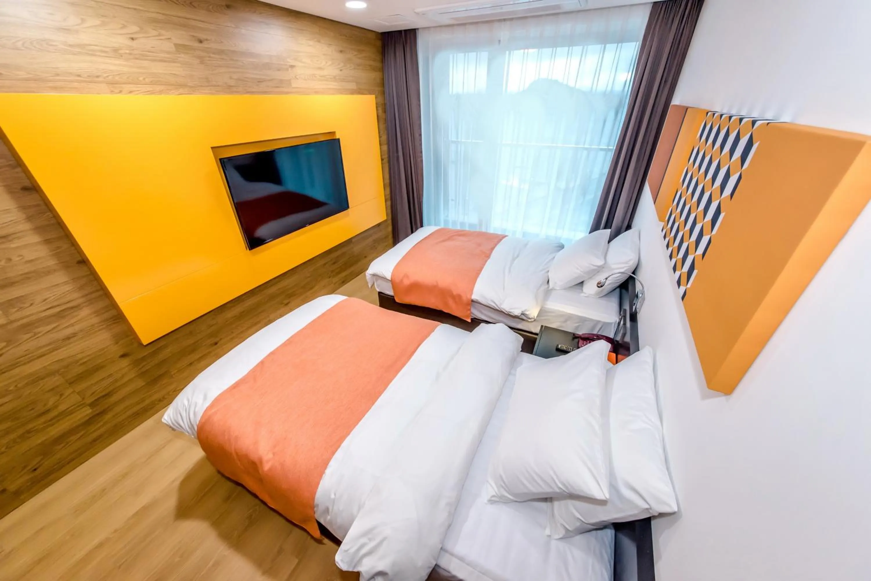 Bedroom, Bed in Co-op City Hotel Seongsan