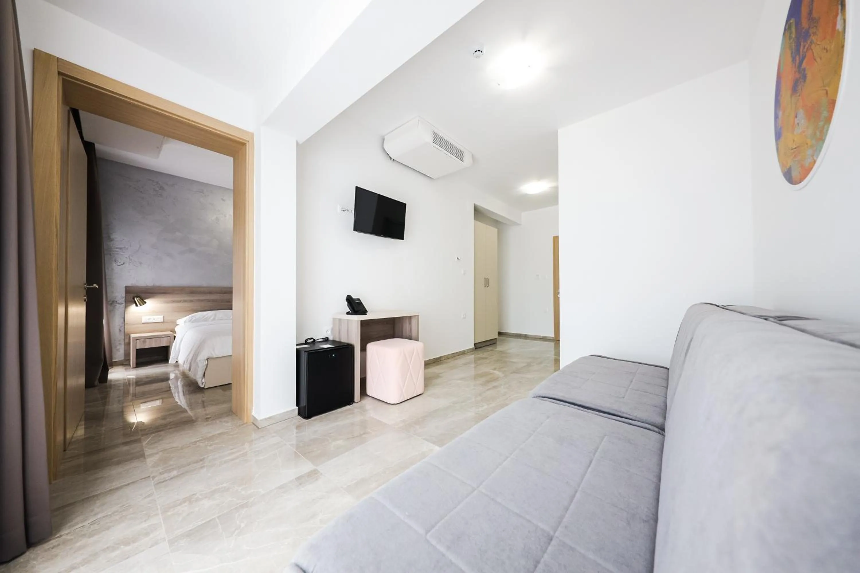 TV and multimedia, Bed in Hotel Lucija