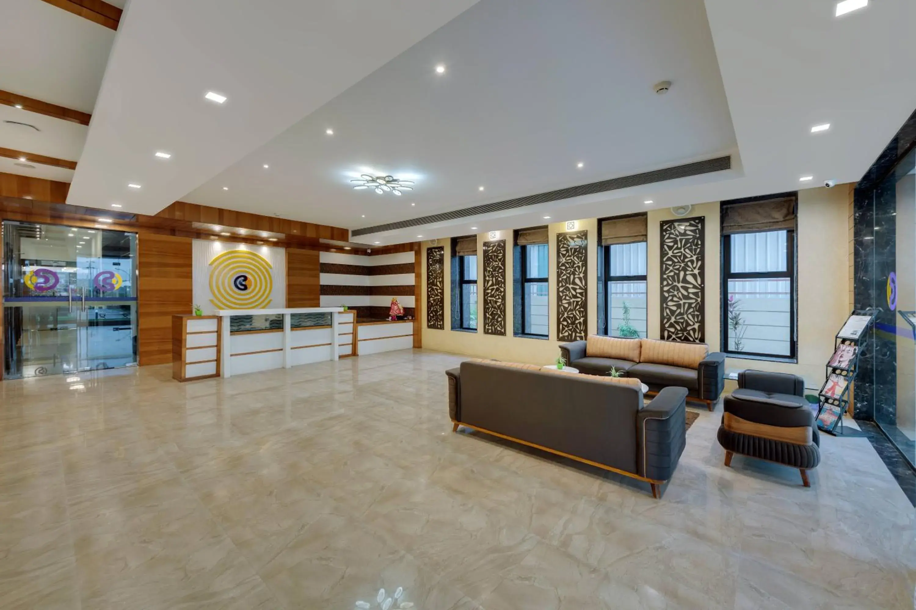 Lobby or reception in Click Hotel Sagar Plaza Chakan, Pune Lobby or reception in Click Hotel Sagar Plaza Chakan, Pune