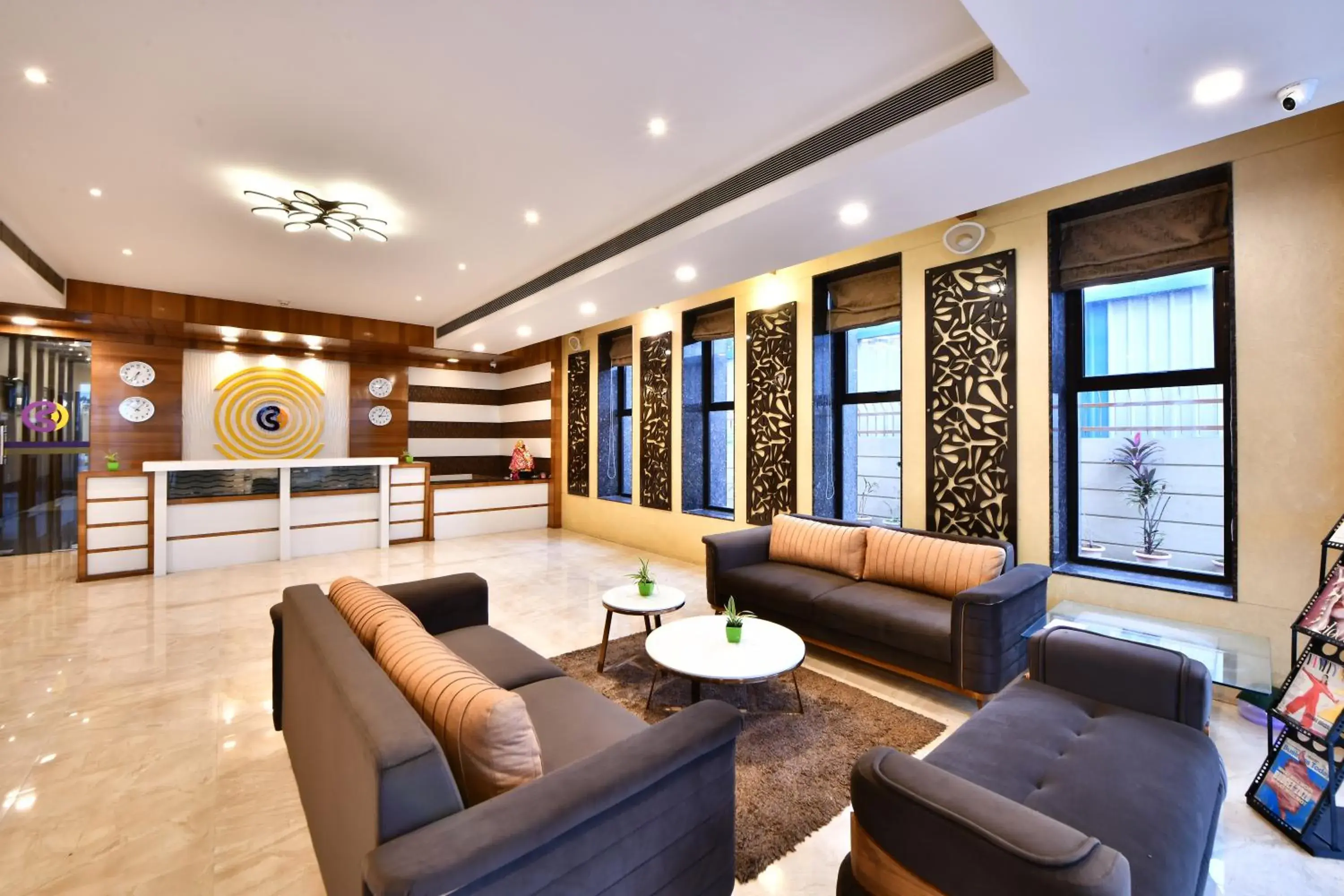 Lobby or reception in Click Hotel Sagar Plaza Chakan, Pune Lobby or reception in Click Hotel Sagar Plaza Chakan, Pune