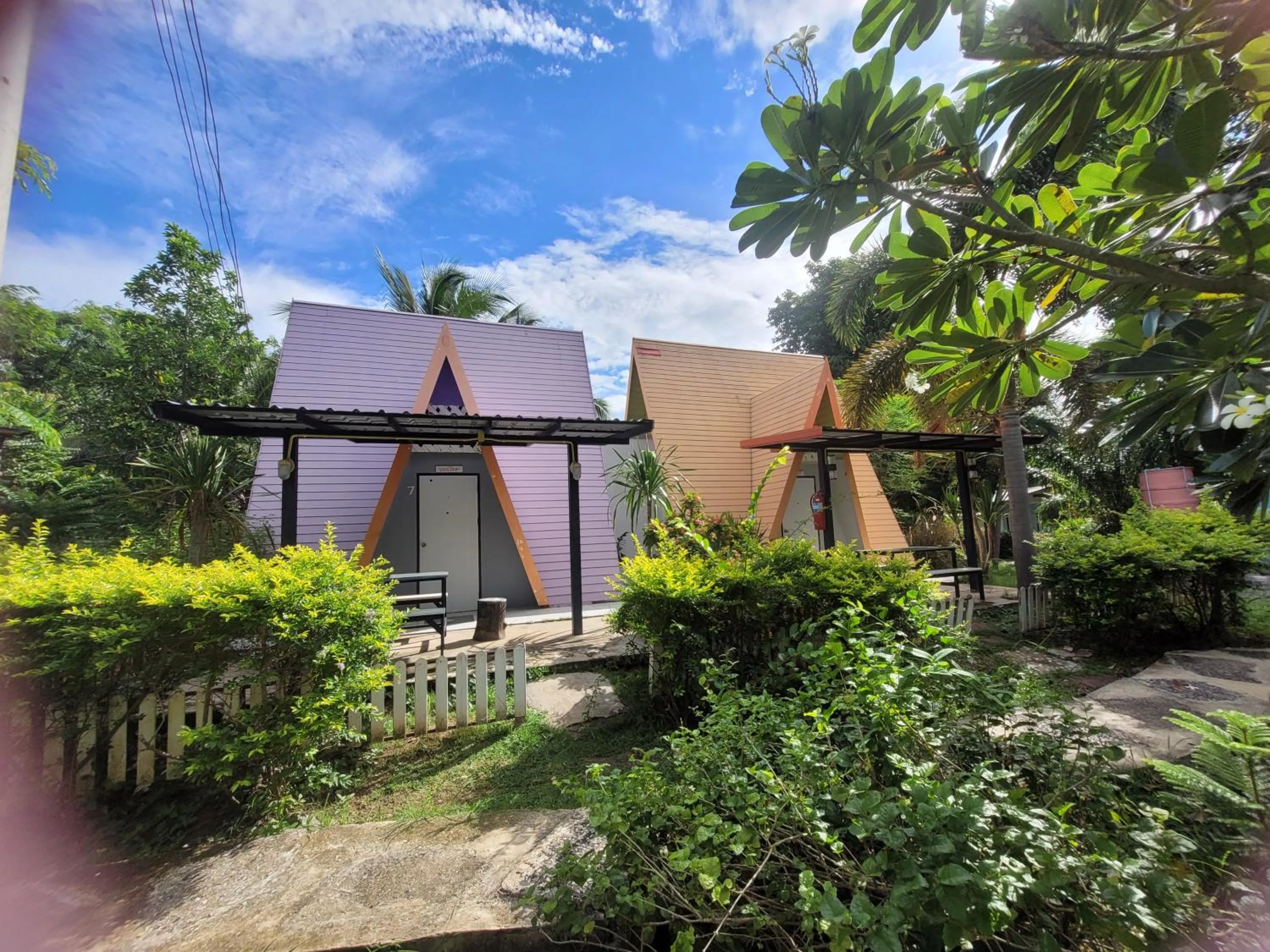 Sawan Srang Nang Kaew