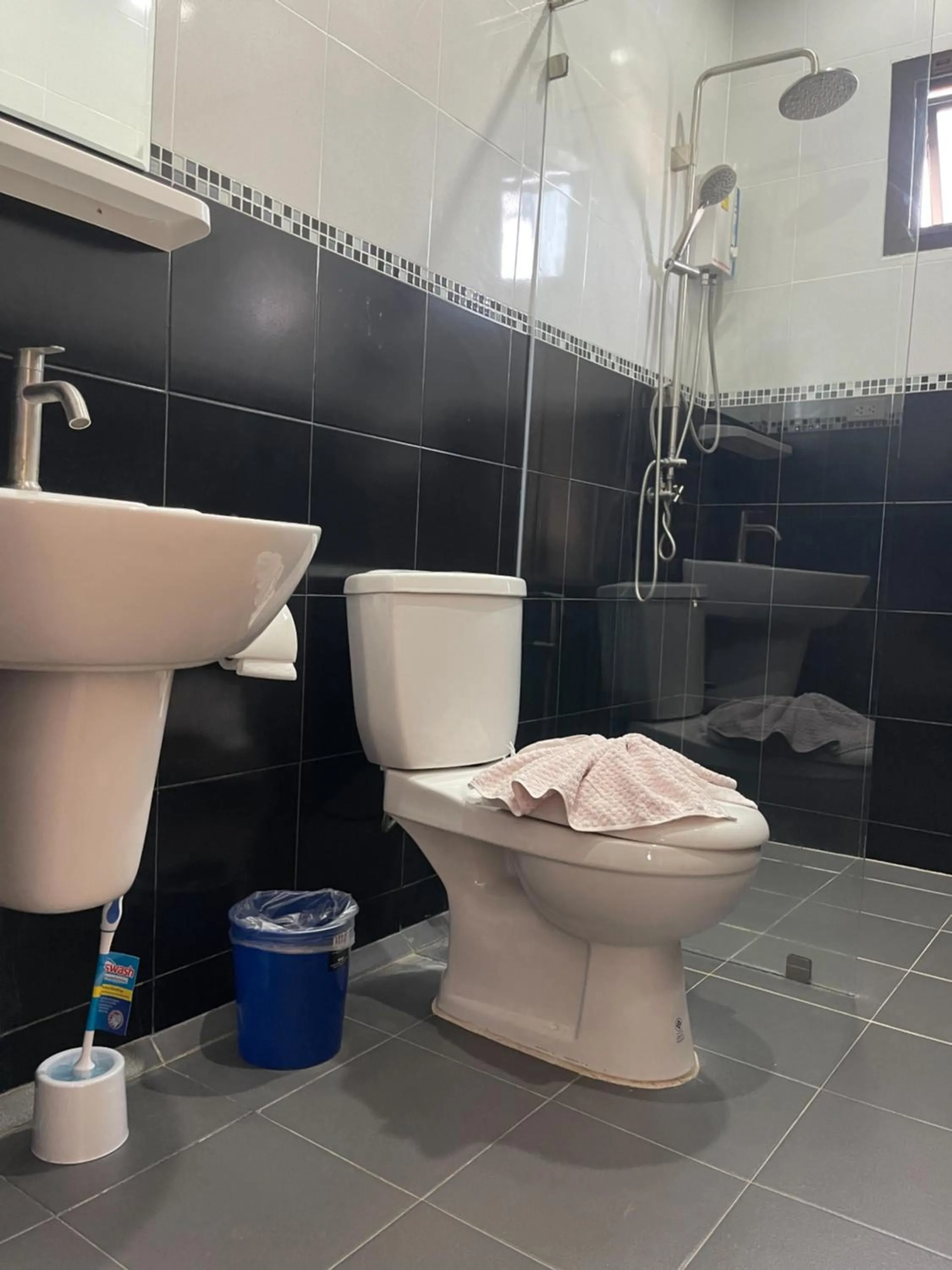 Bathroom in Lotus Bleu Resort & Restaurant