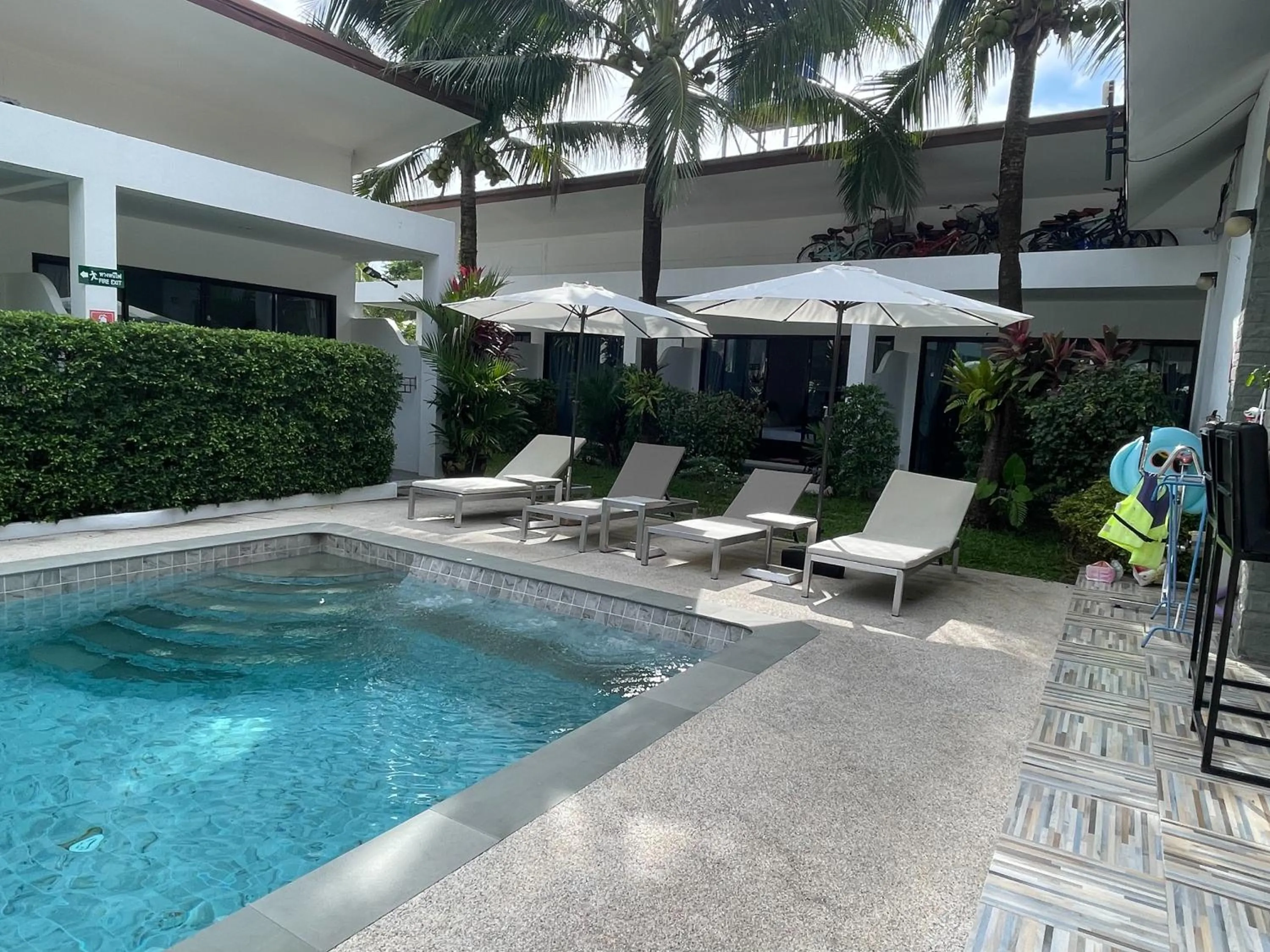 Swimming pool in Lotus Bleu Resort & Restaurant