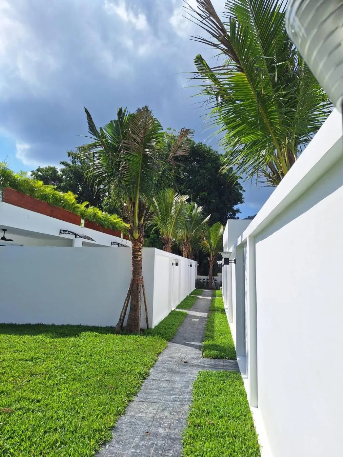 Lotus Bleu Resort & Restaurant