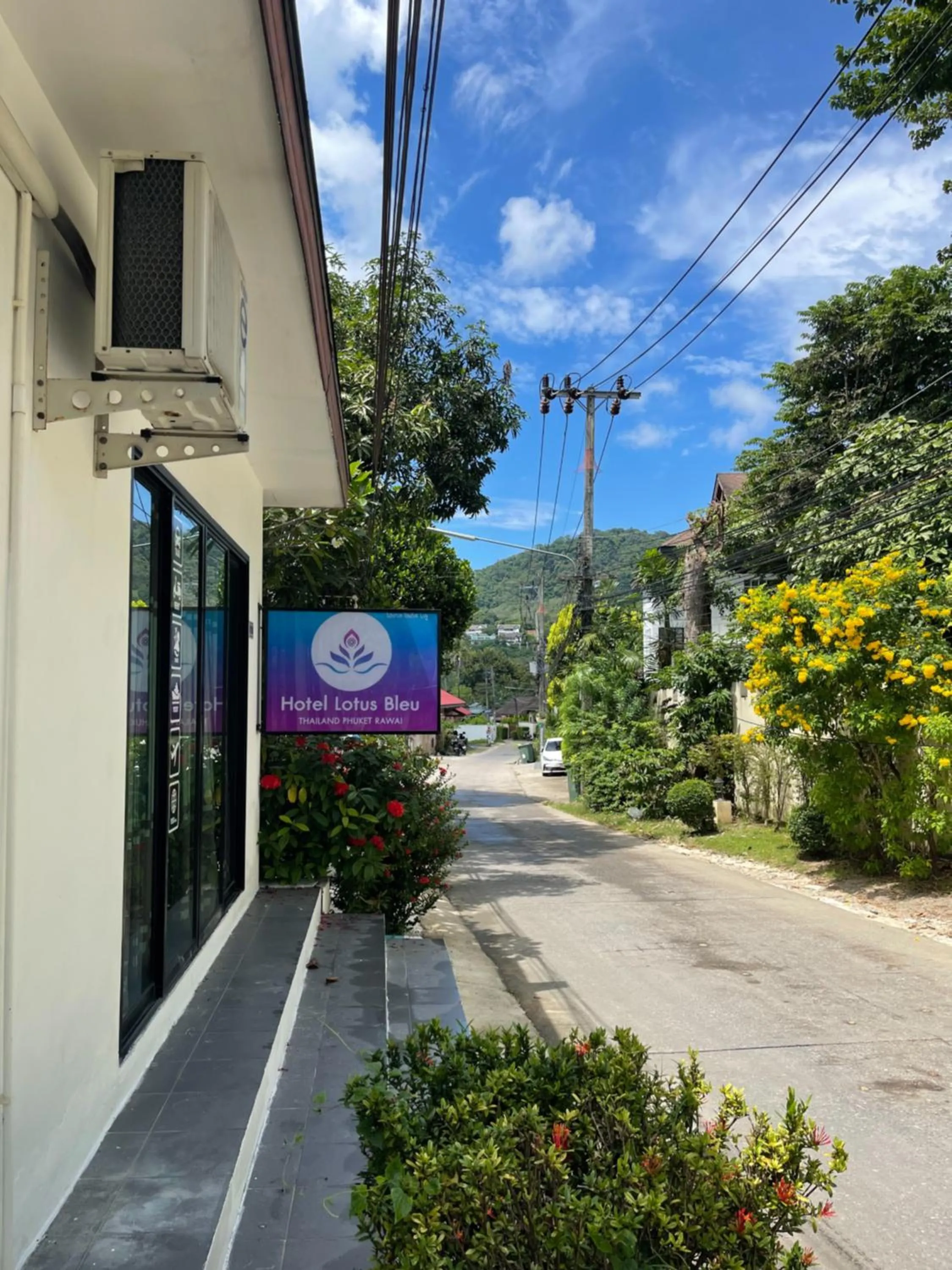 Quiet street view in Lotus Bleu Resort & Restaurant