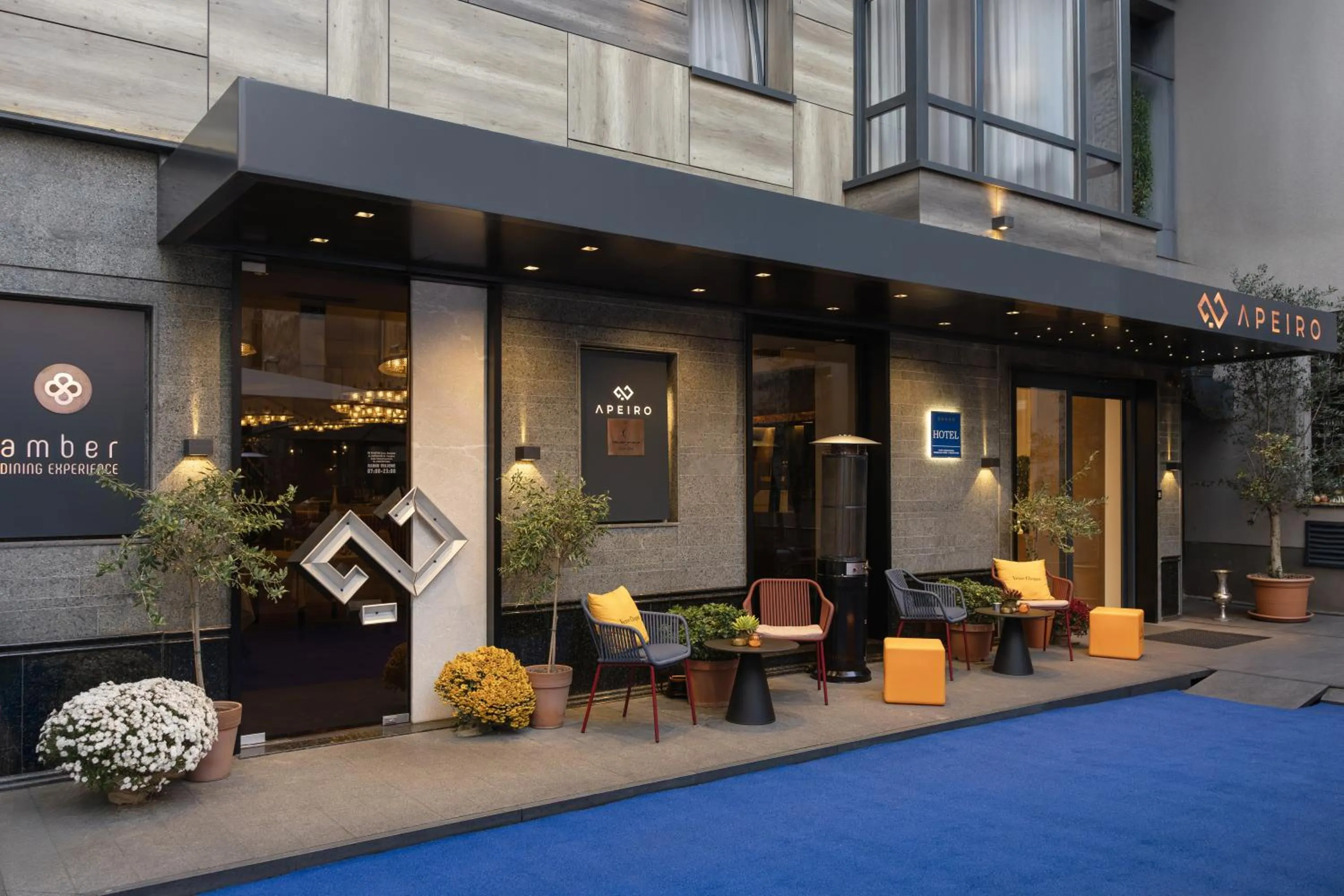 Property building in Apeiro City Avant-garde Hotel