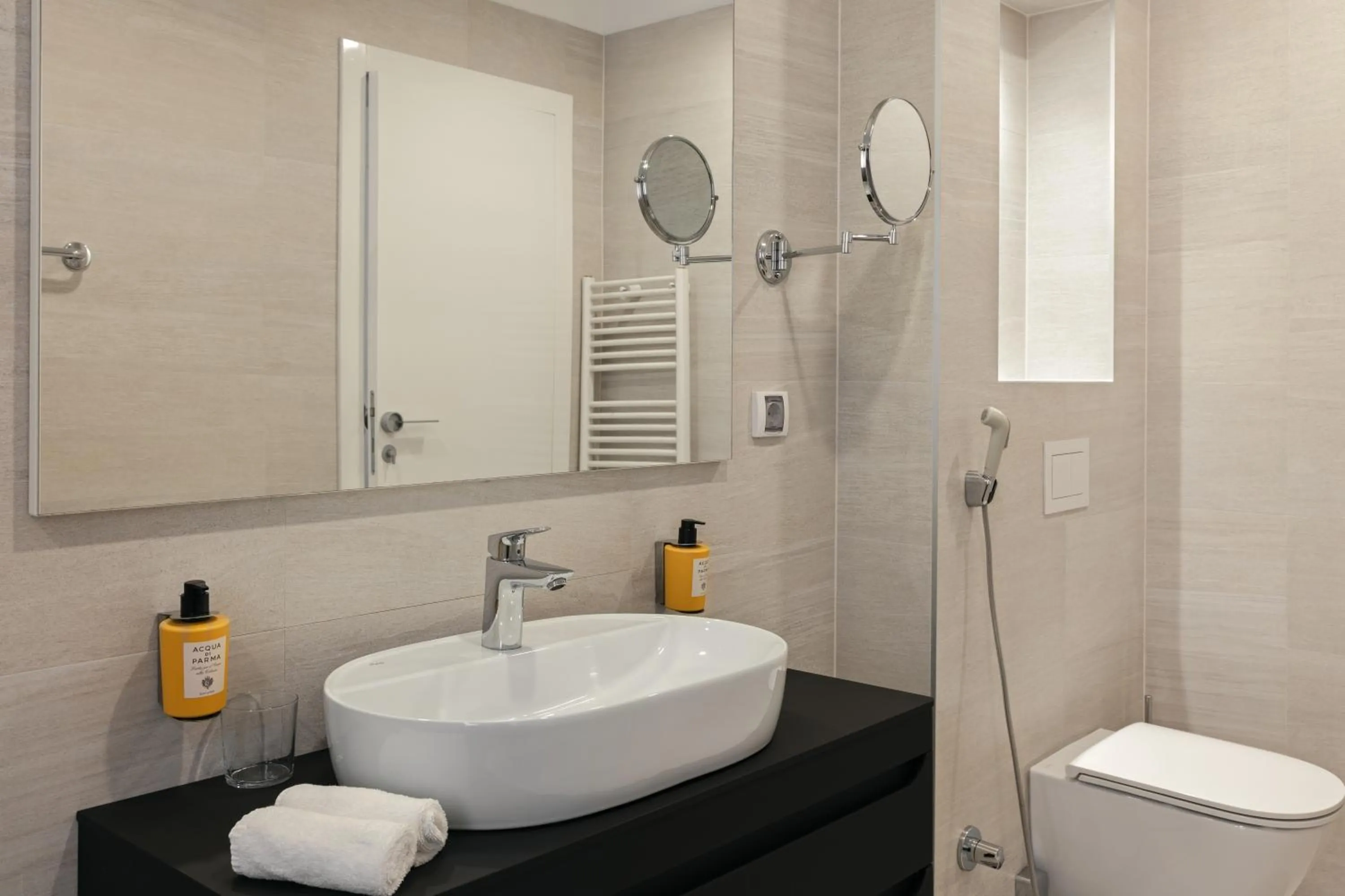 Shower in Apeiro City Avant-garde Hotel