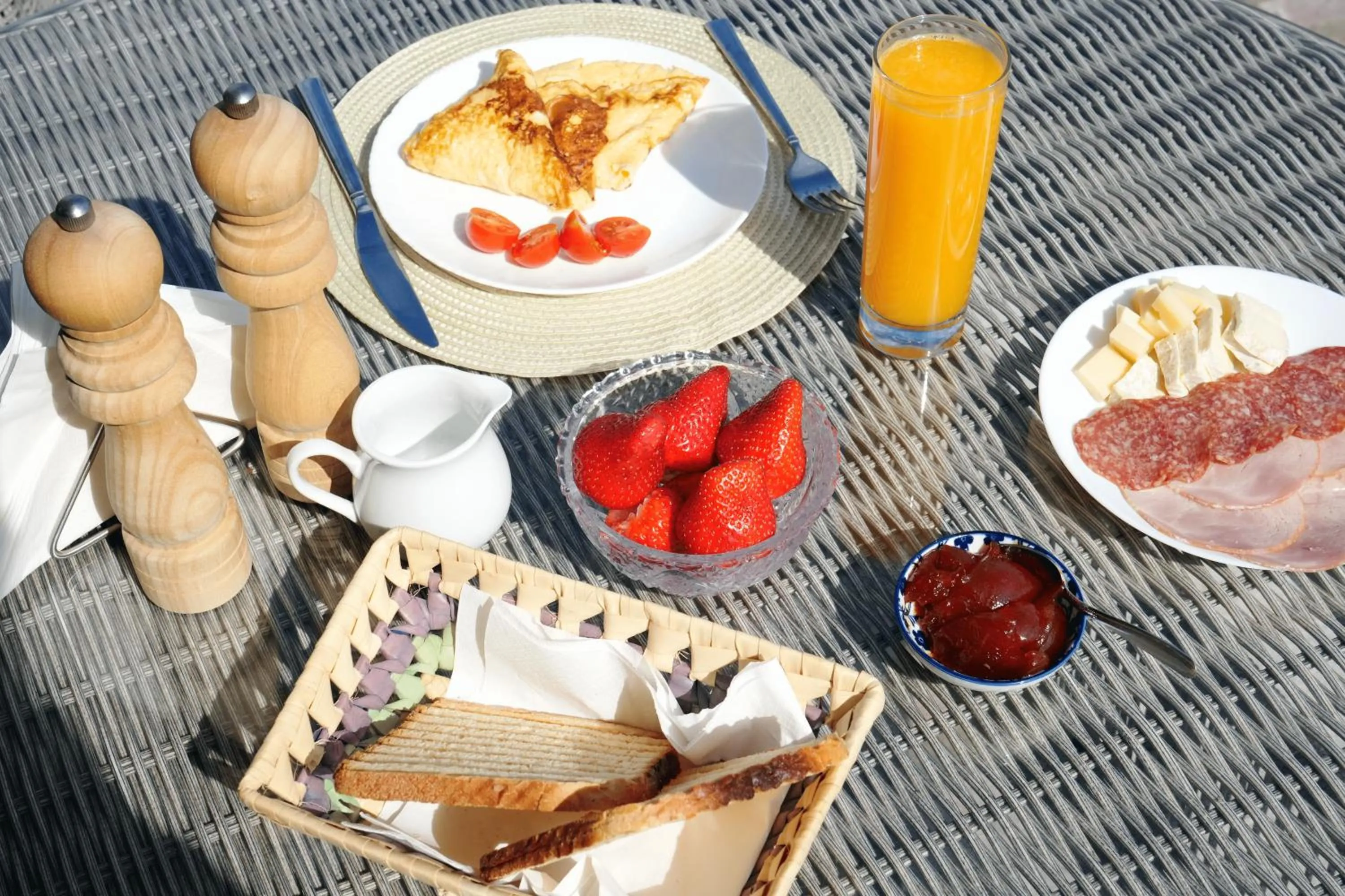 Restaurant/places to eat in Apart-hotel Villa Lav