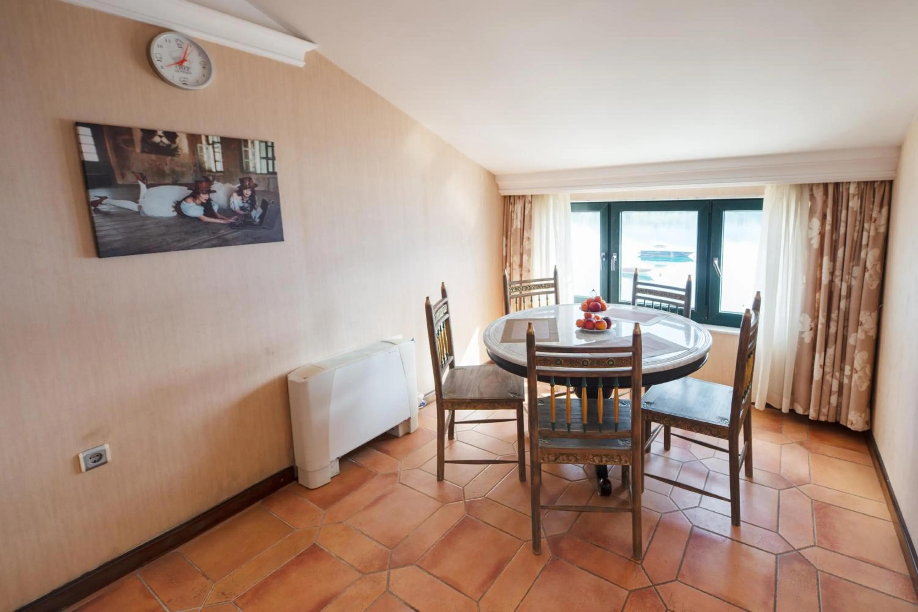 Decorative detail in Apart-hotel Villa Lav