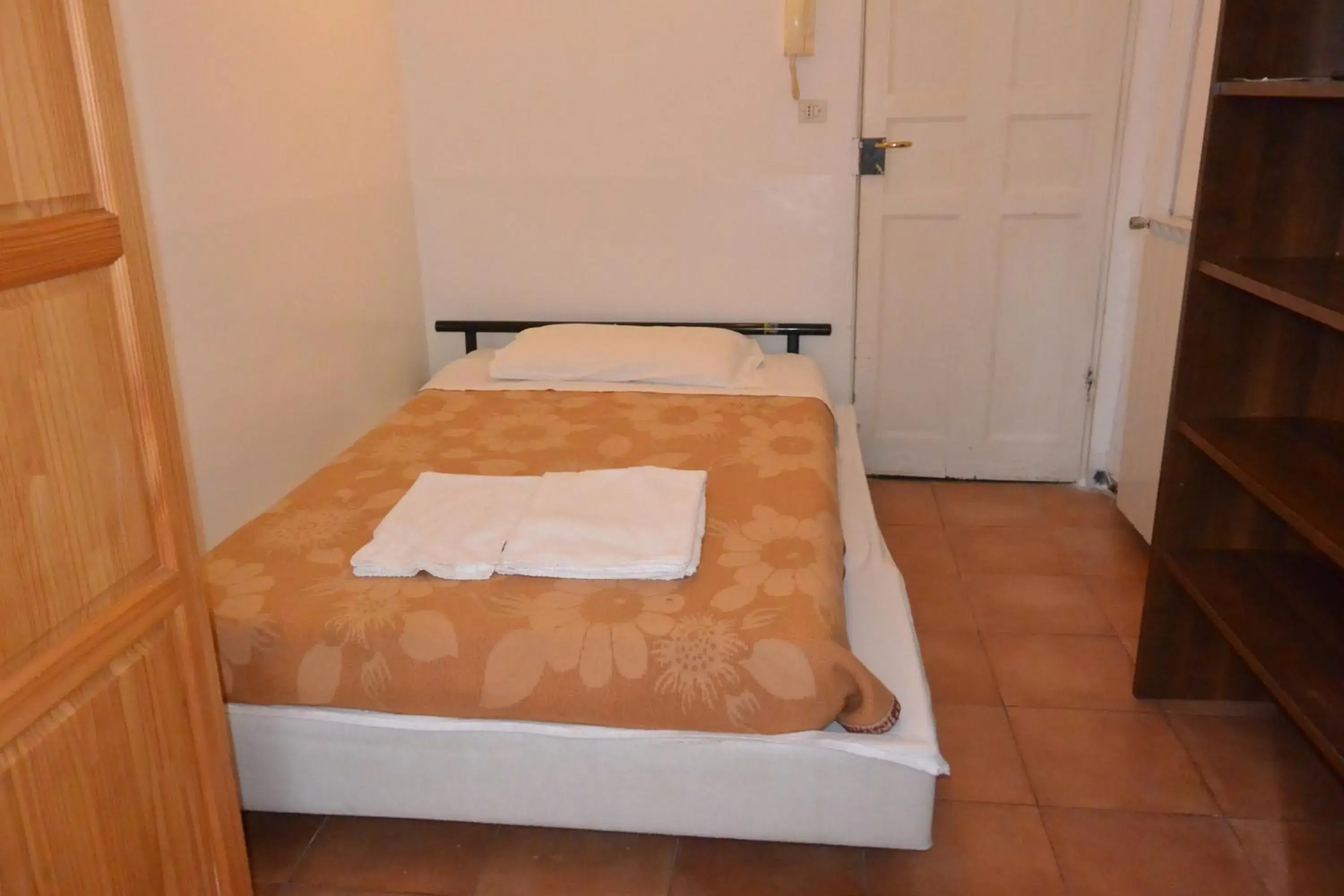Standard Single Room with Shared Bathroom in Albergo Panson Standard Single Room with Shared Bathroom in Albergo Panson