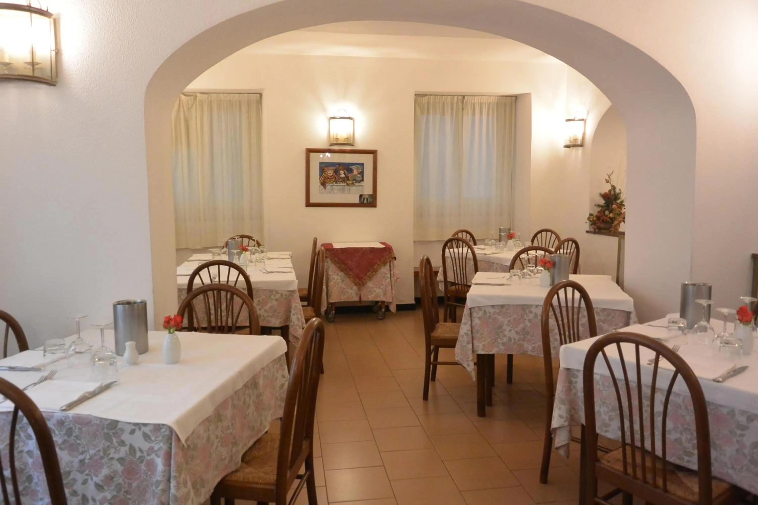 Restaurant/places to eat in Albergo Panson
