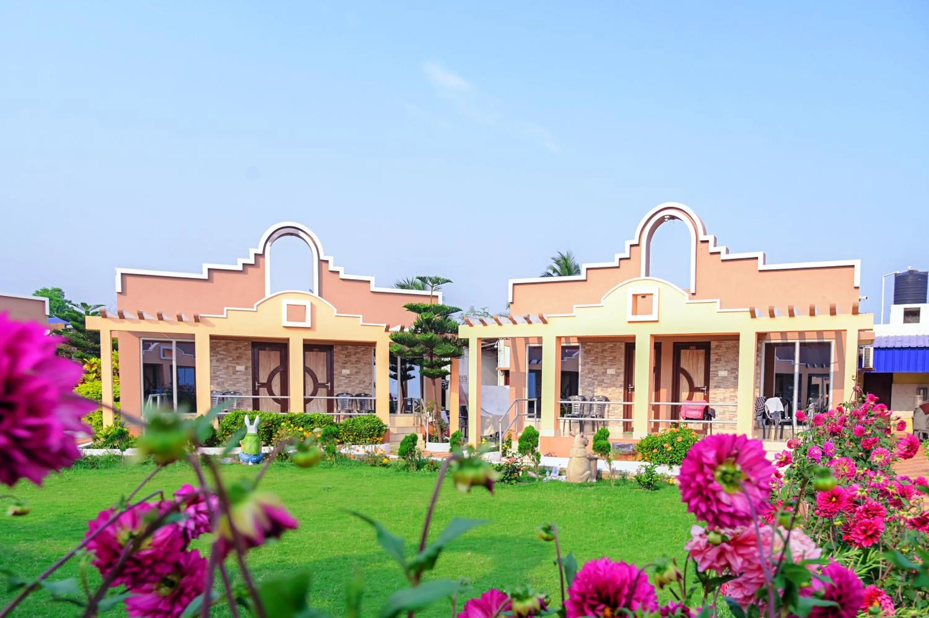 Garden view in Aqua Marina Drive Inn