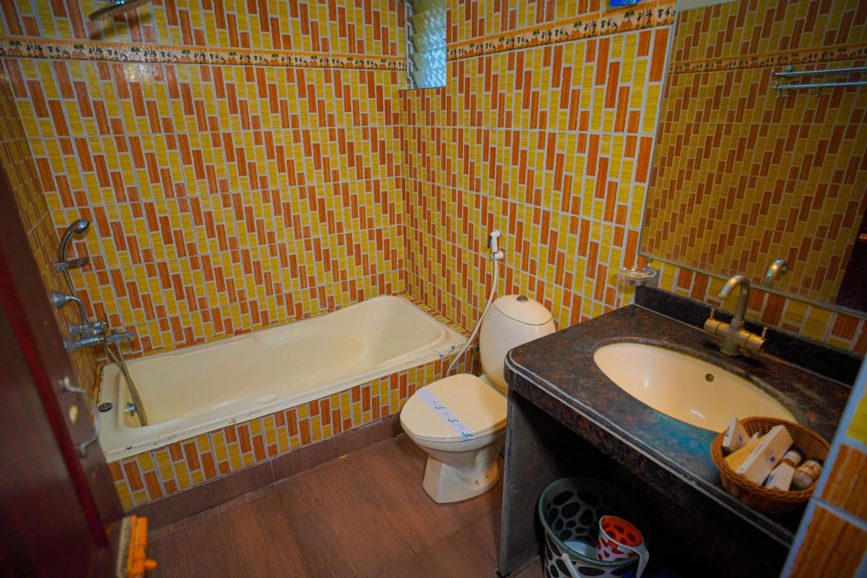 Bath in Aqua Marina Drive Inn