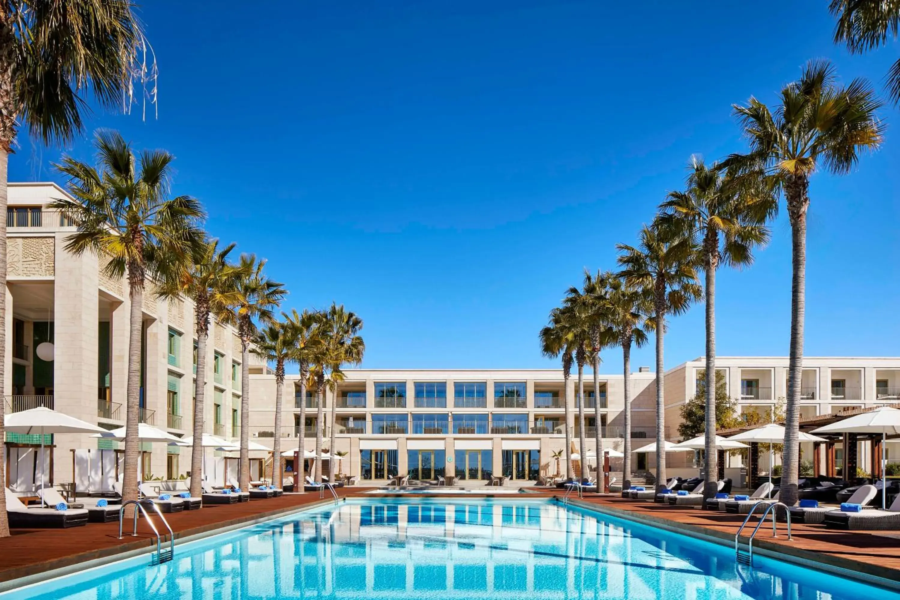 Pool view in Anantara Vilamoura Algarve Resort Pool view in Anantara Vilamoura Algarve Resort