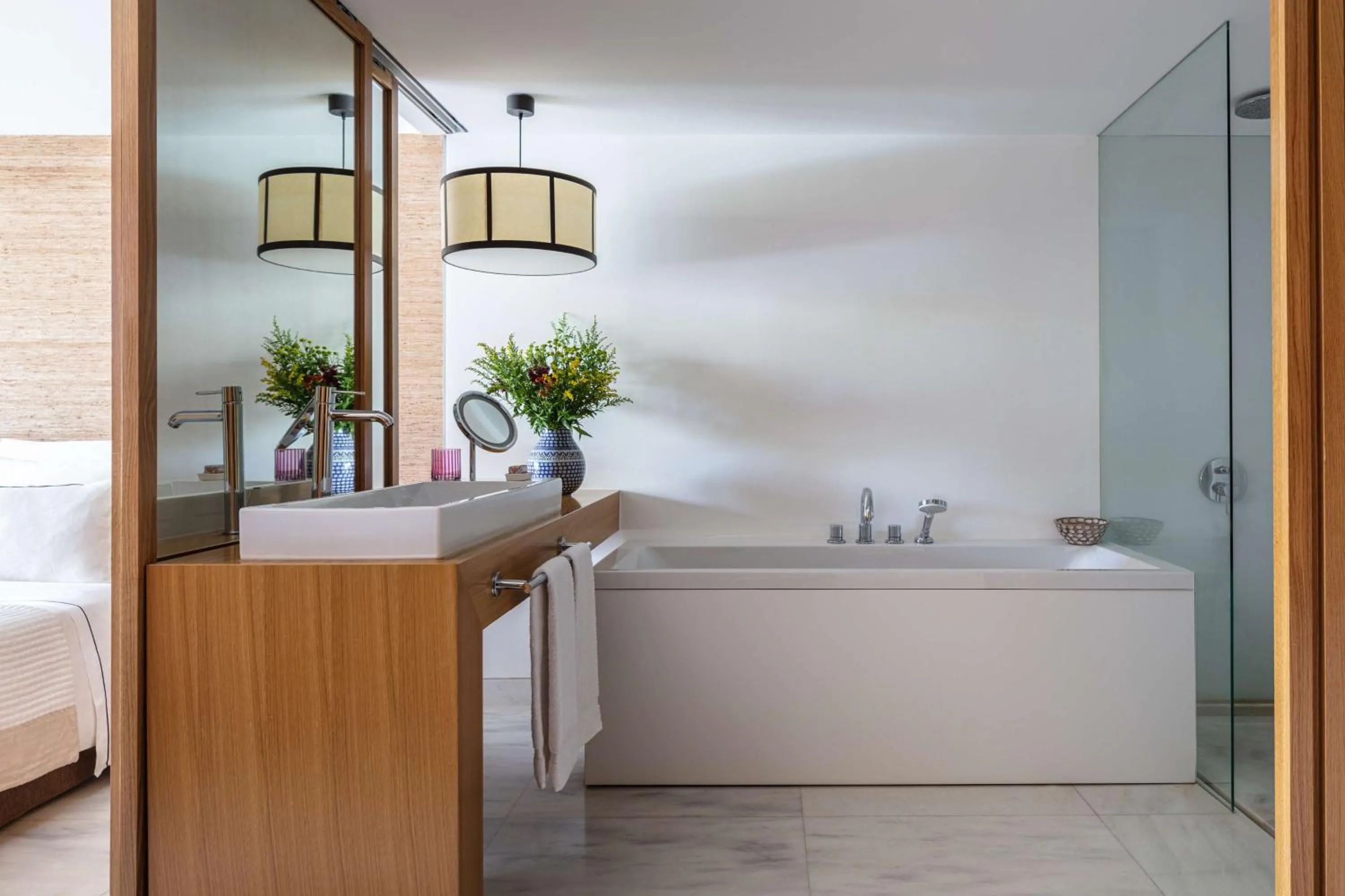 Bathroom, Bed in Anantara Vilamoura Algarve Resort
