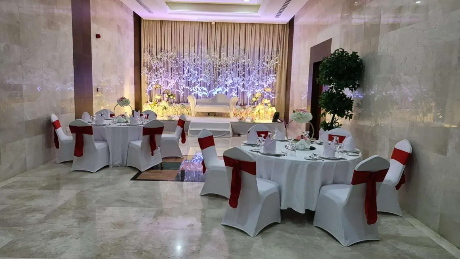 Banquet/Function facilities, Banquet Facilities in Red Castle Hotel - Managed by Aoudi Consultants