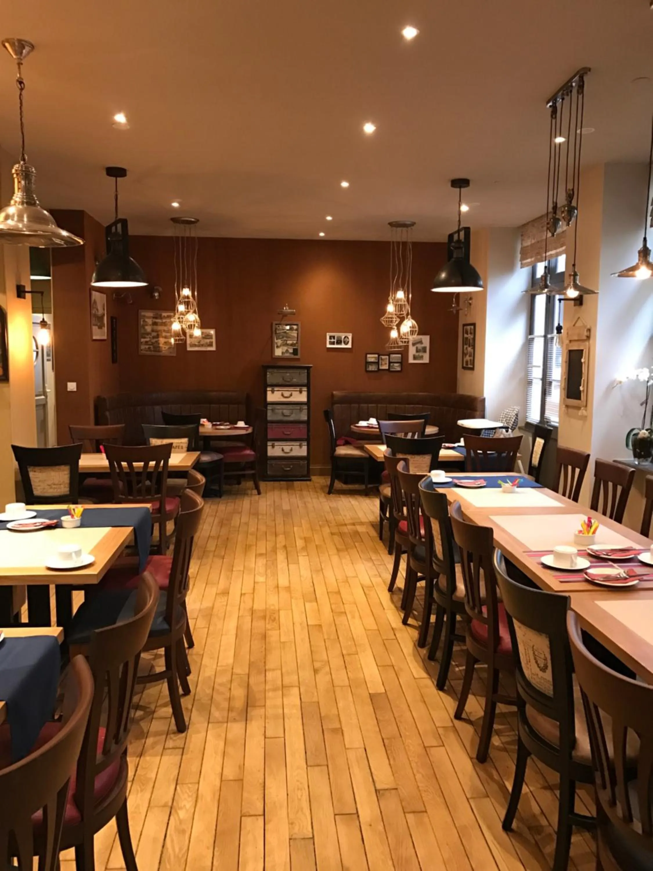 Area and facilities in Hôtel Le Caddy