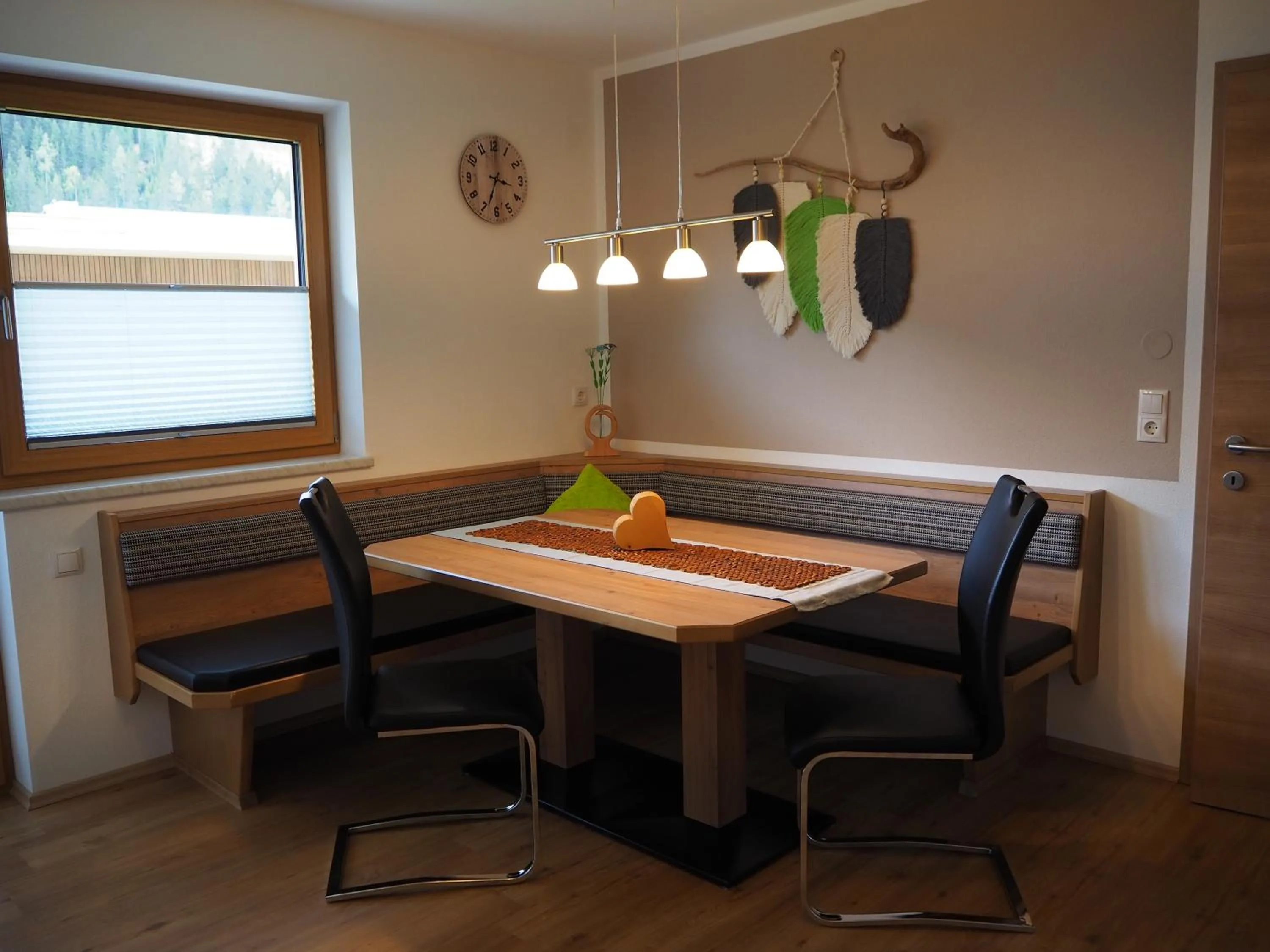 Dining area in Apart Kristall