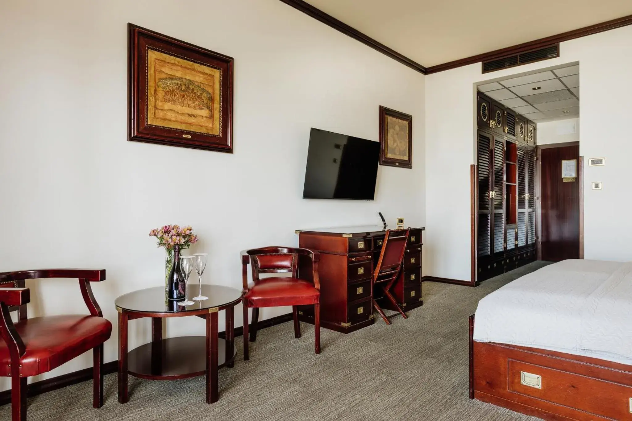 TV and multimedia, Bed in Boutique Hotel Nautica - SPA & wellness, FREE Parking, Pet friendly TV and multimedia, Bed in Boutique Hotel Nautica - SPA & wellness, FREE Parking, Pet friendly