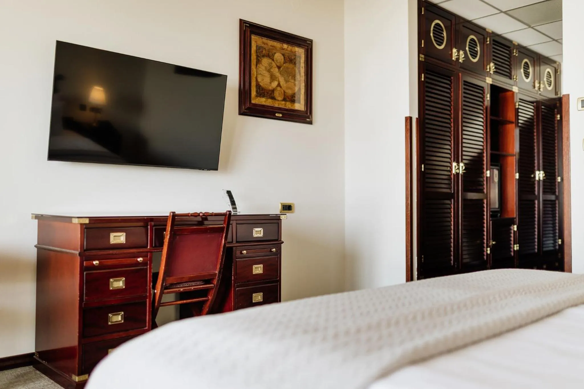 TV and multimedia, Bed in Boutique Hotel Nautica - SPA & wellness, FREE Parking, Pet friendly